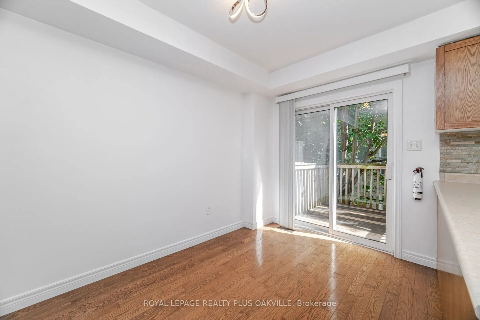 1248 Guelph Line, #5