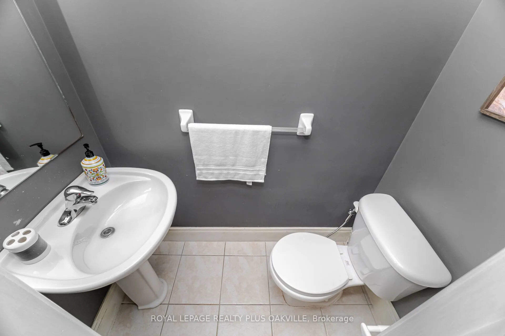 1248 Guelph Line, #5