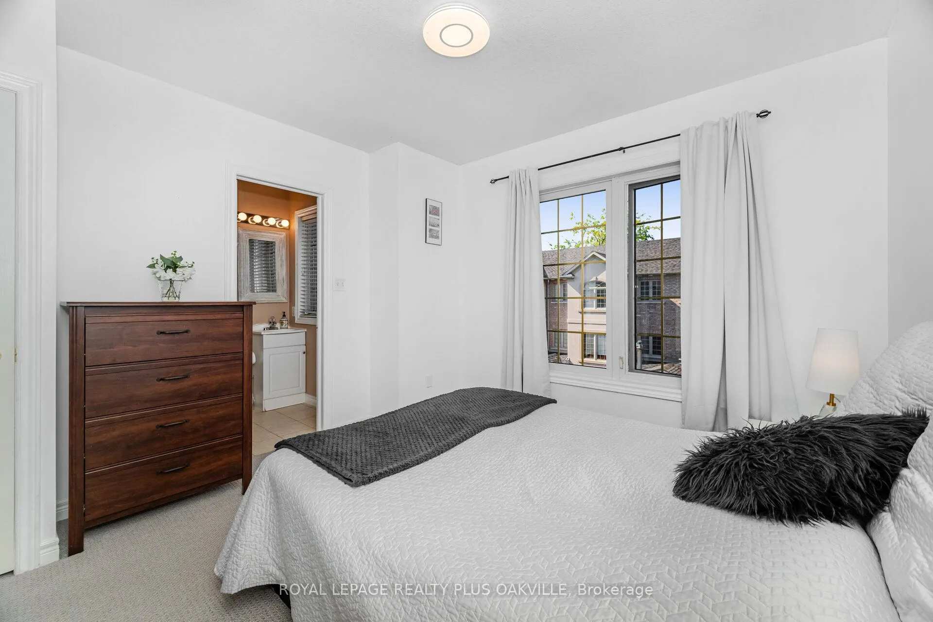 1248 Guelph Line, #5