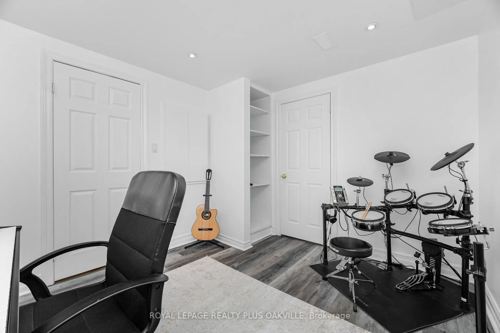 1248 Guelph Line, #5