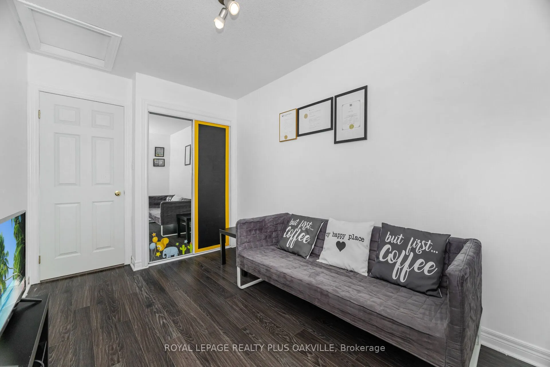 1248 Guelph Line, #5