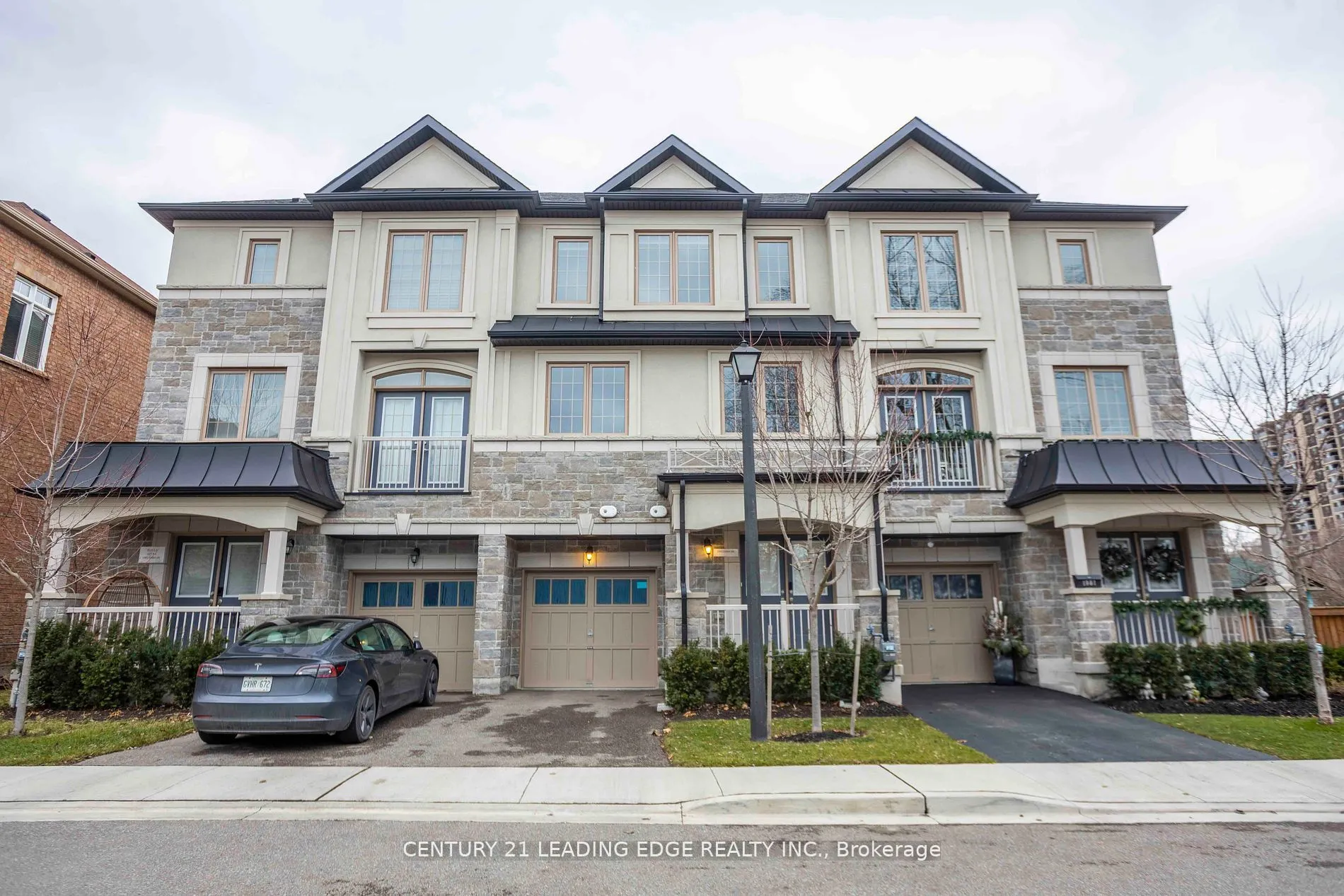 1983 Oana Drive