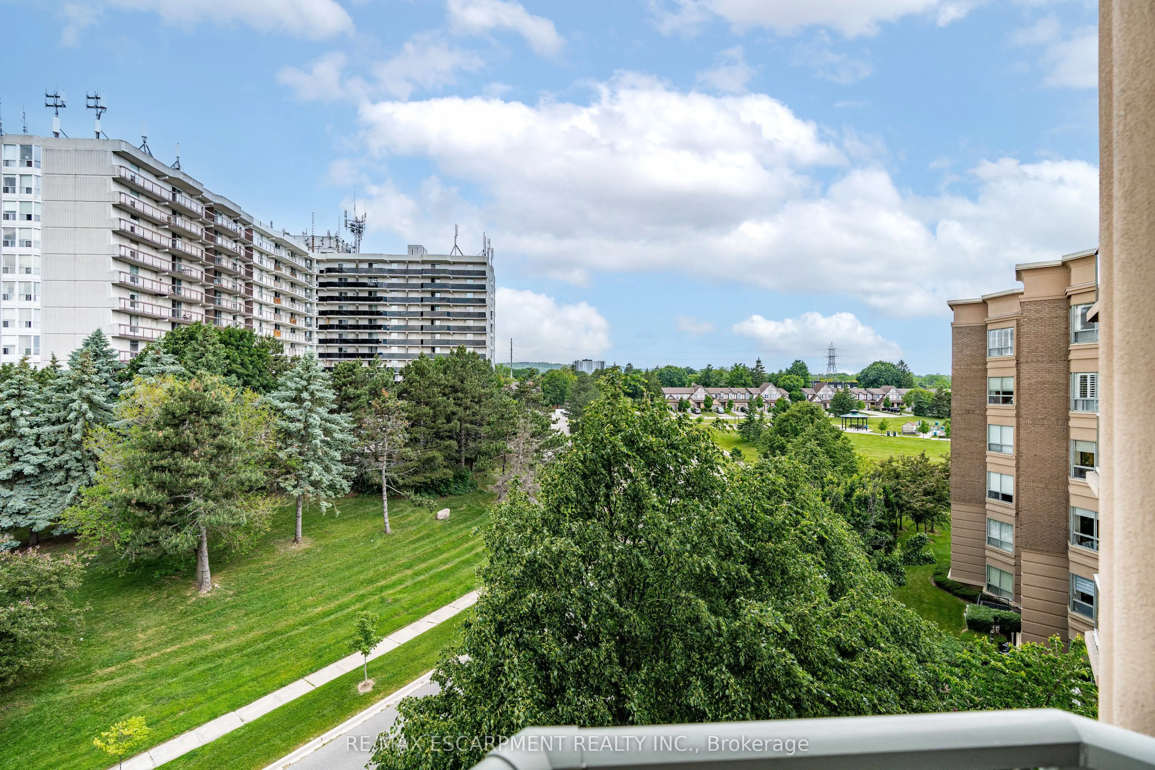 2075 Amherst Heights Drive, #506
