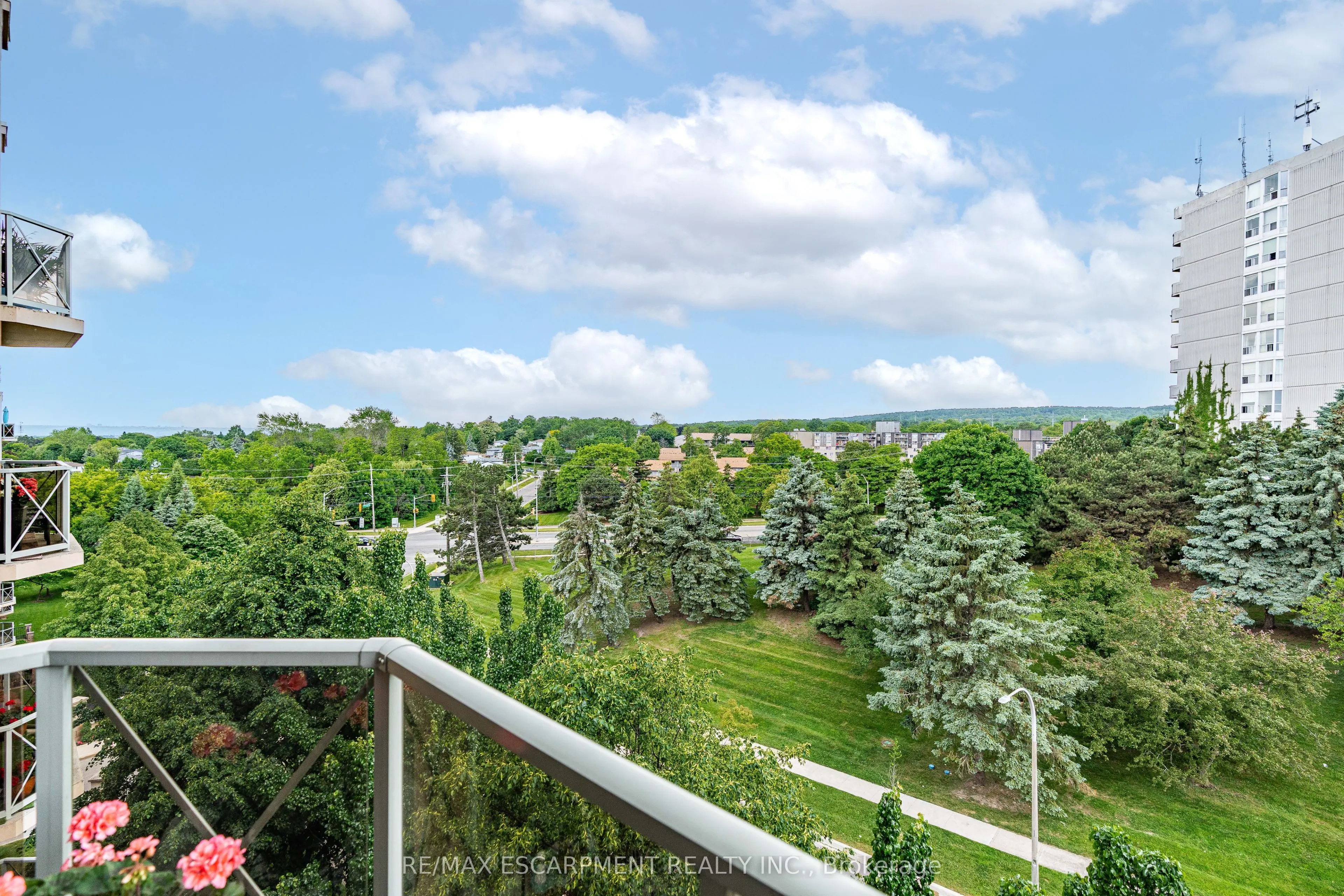 2075 Amherst Heights Drive, #506