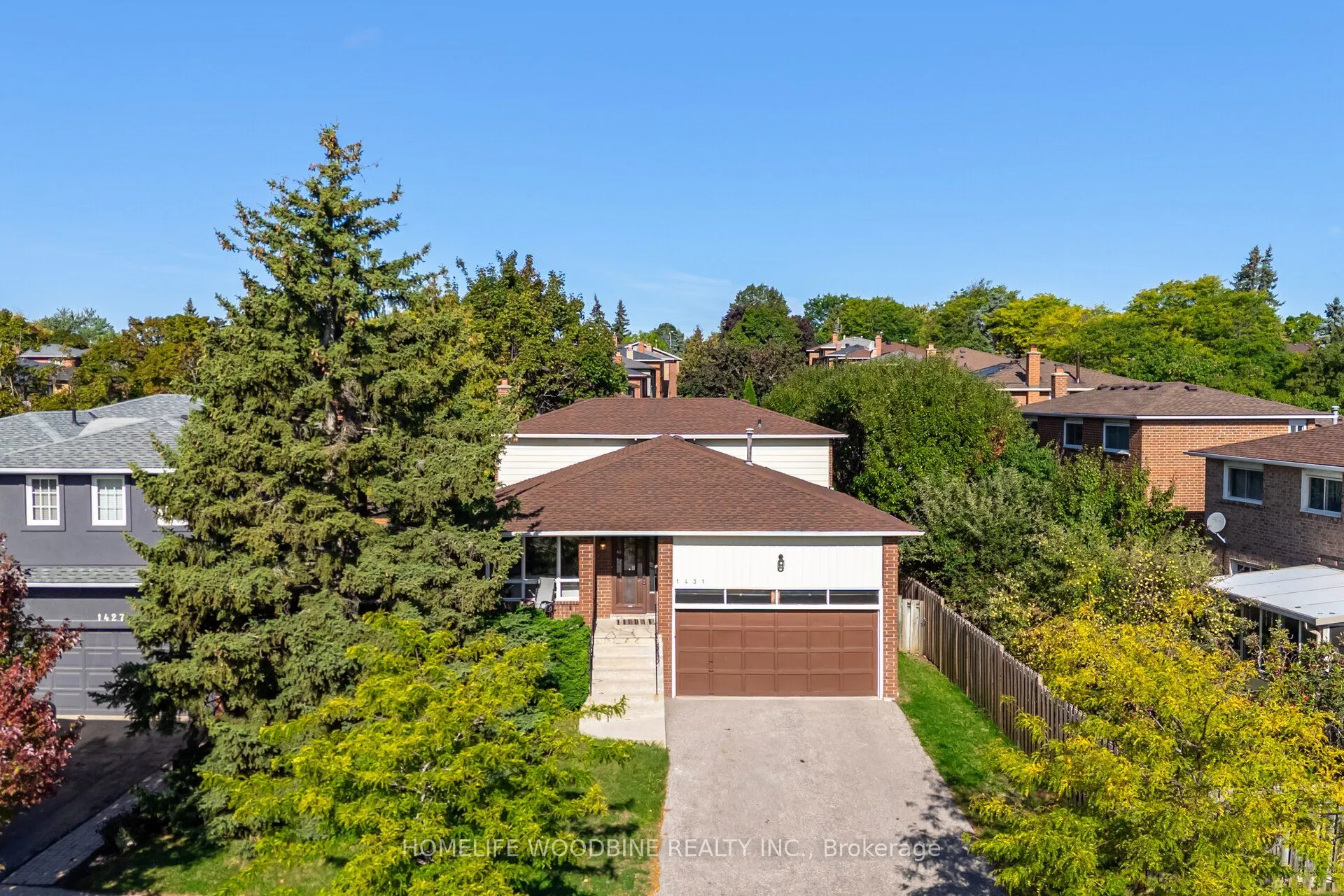 1431 Harmsworth Square