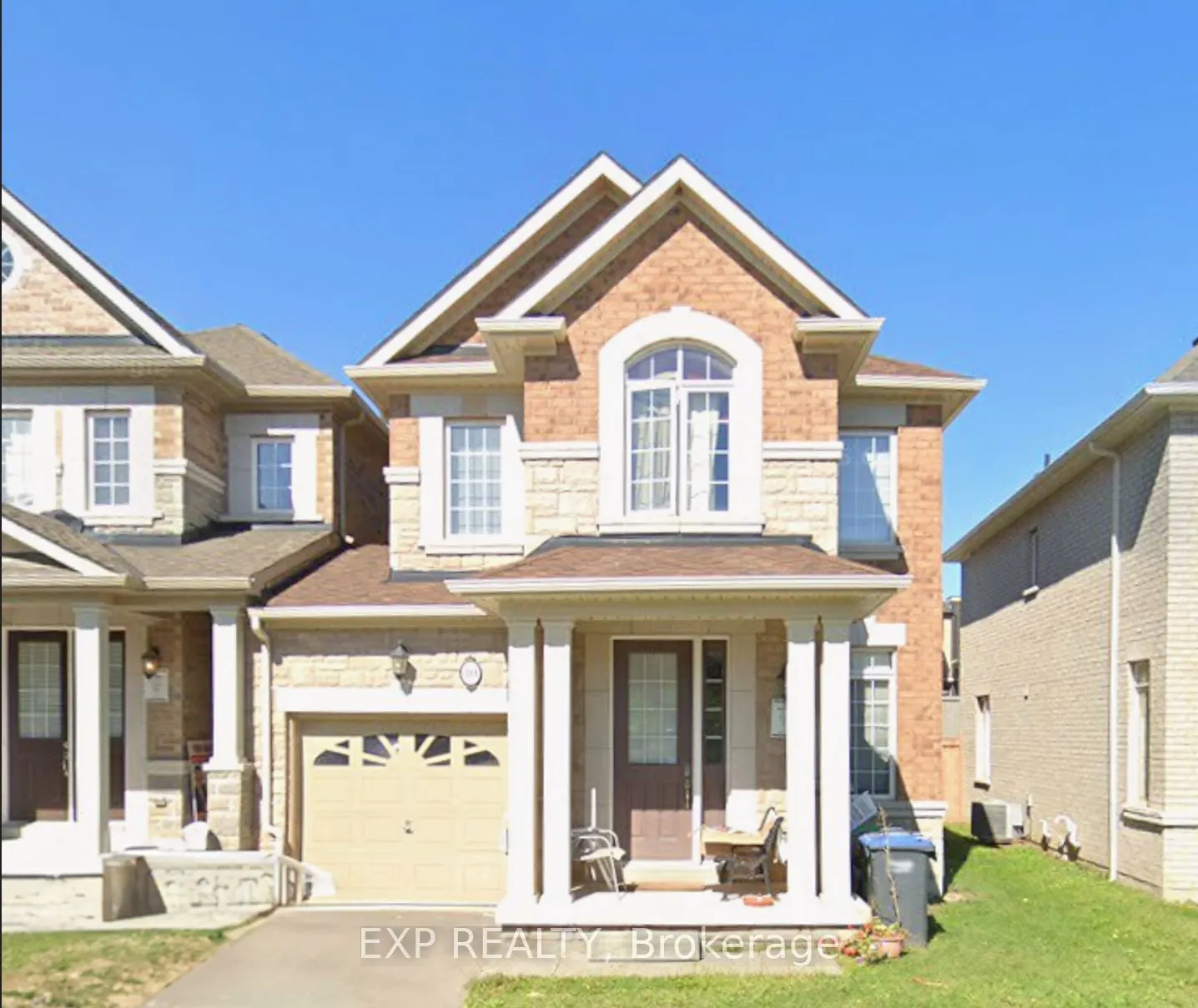 10 Dufay Road, #Upper