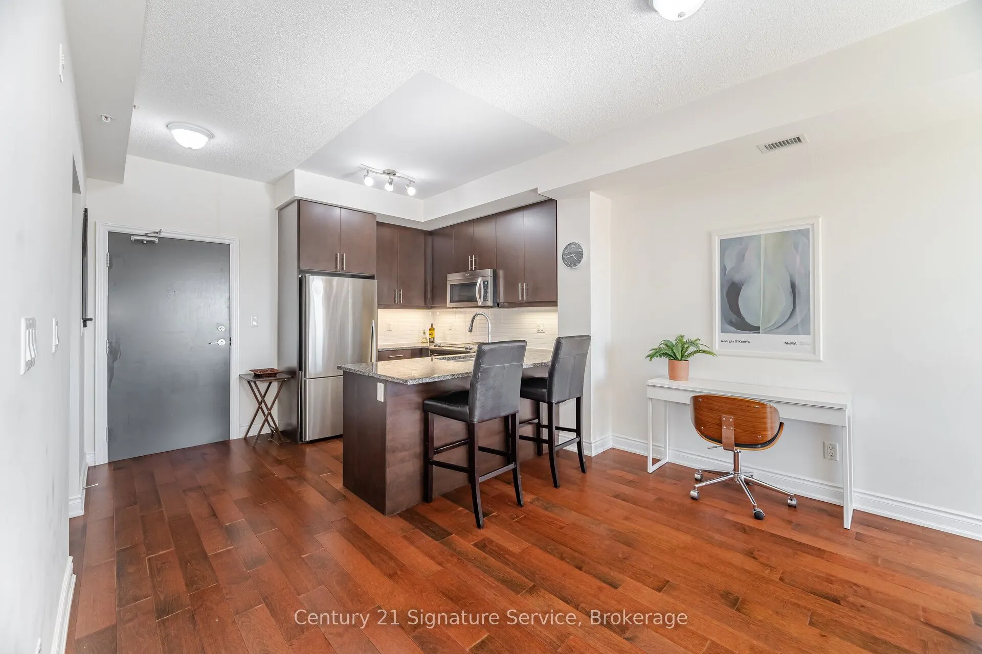 3170 Erin Mills Parkway, #401