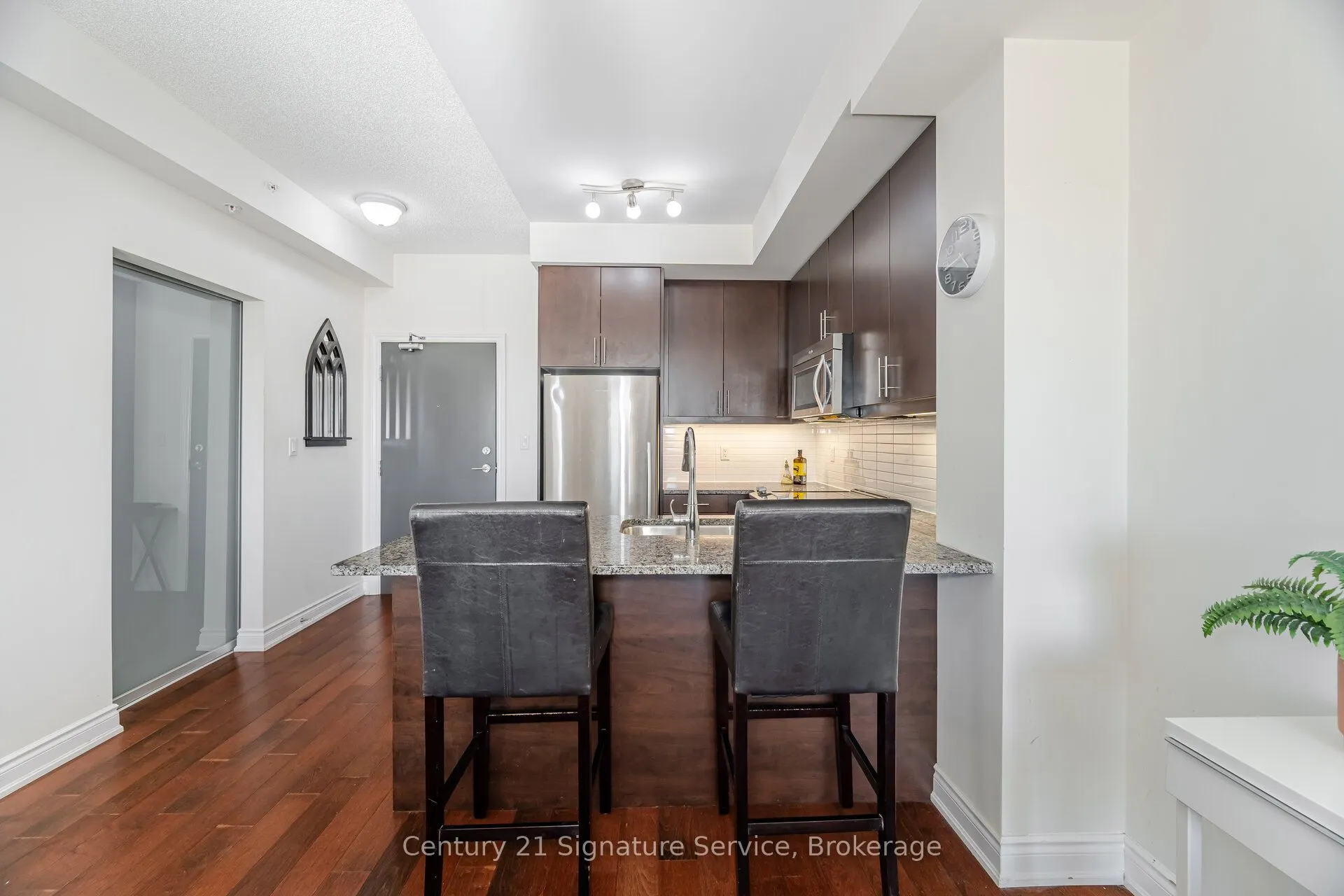 3170 Erin Mills Parkway, #401