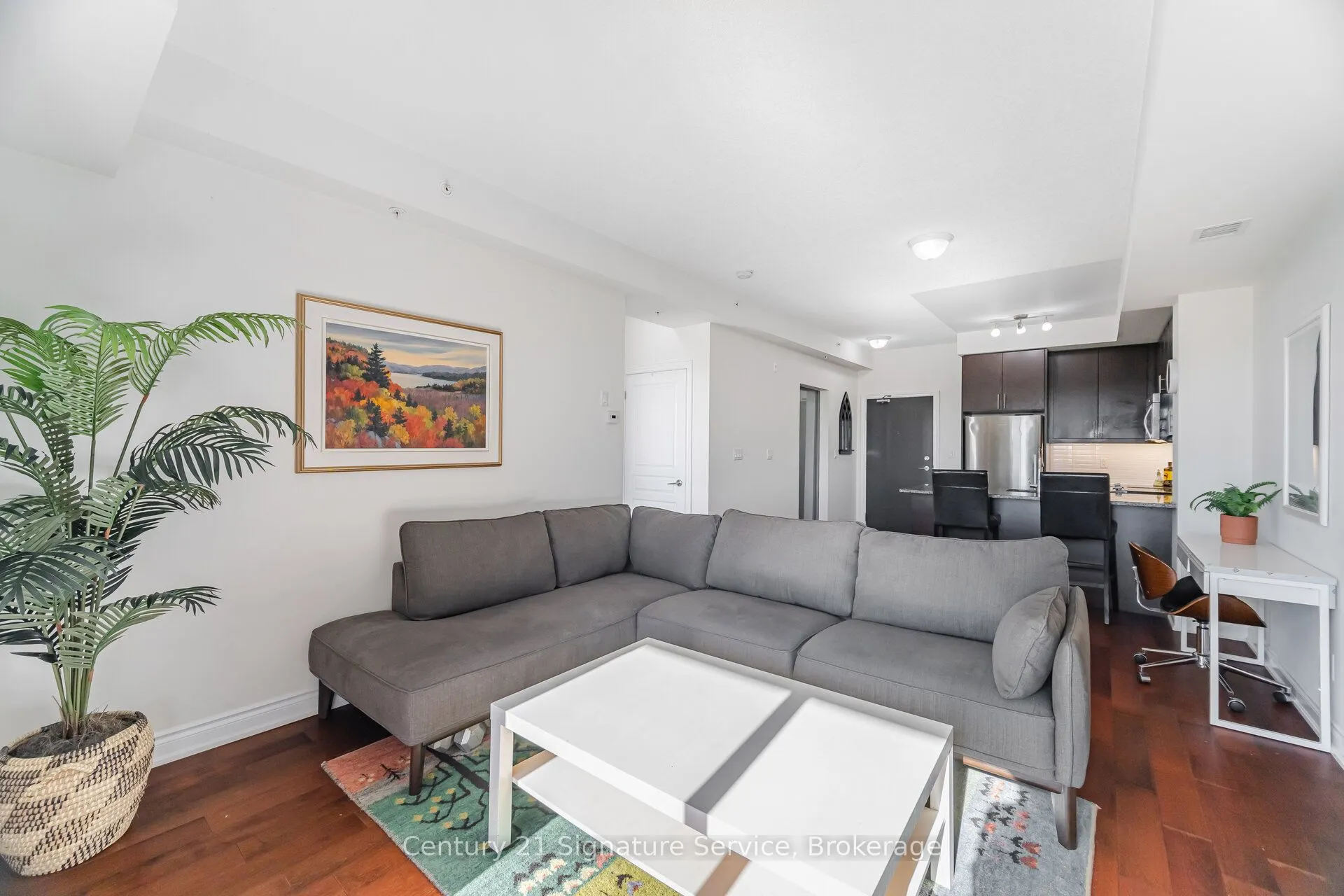 3170 Erin Mills Parkway, #401