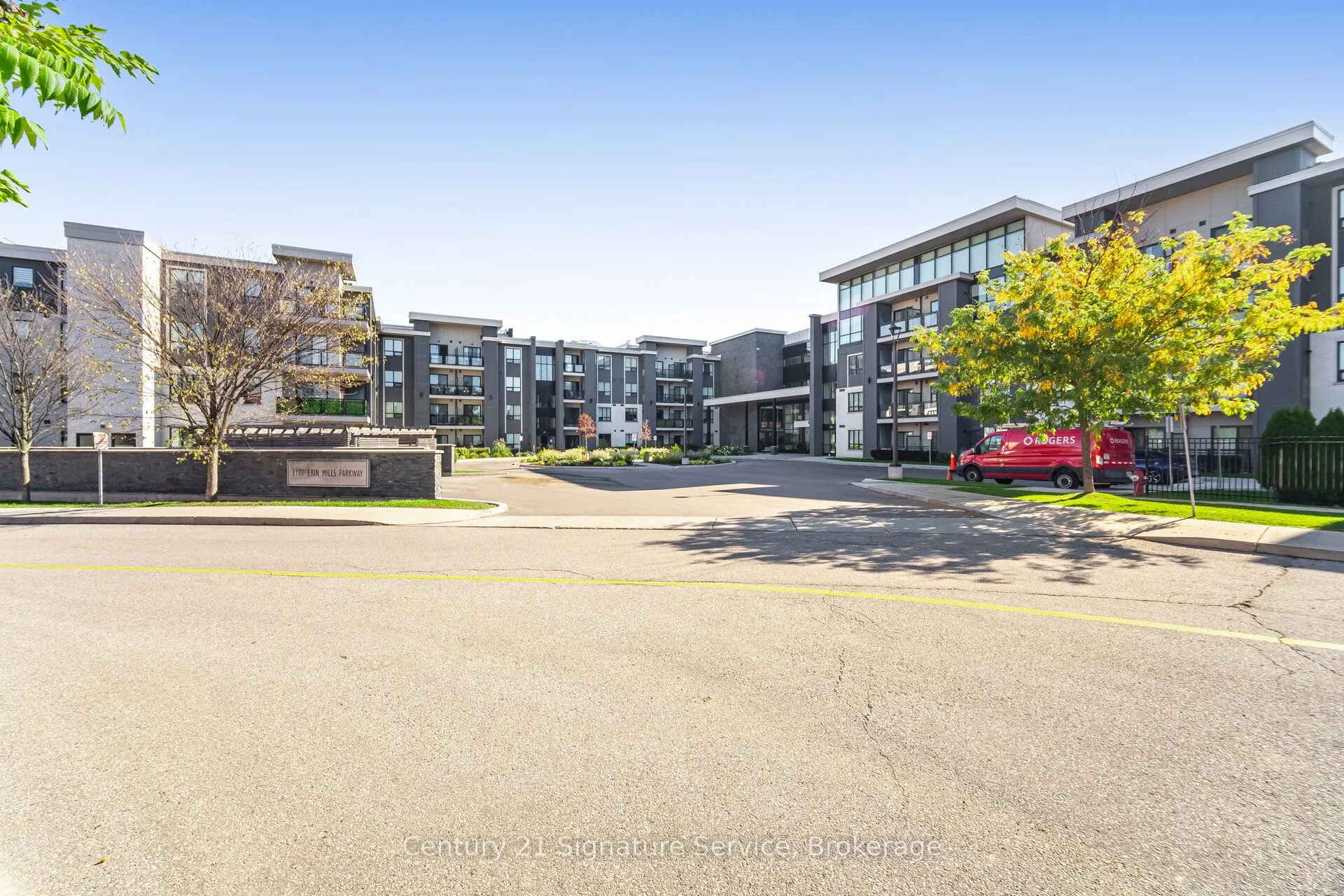 3170 Erin Mills Parkway, #401