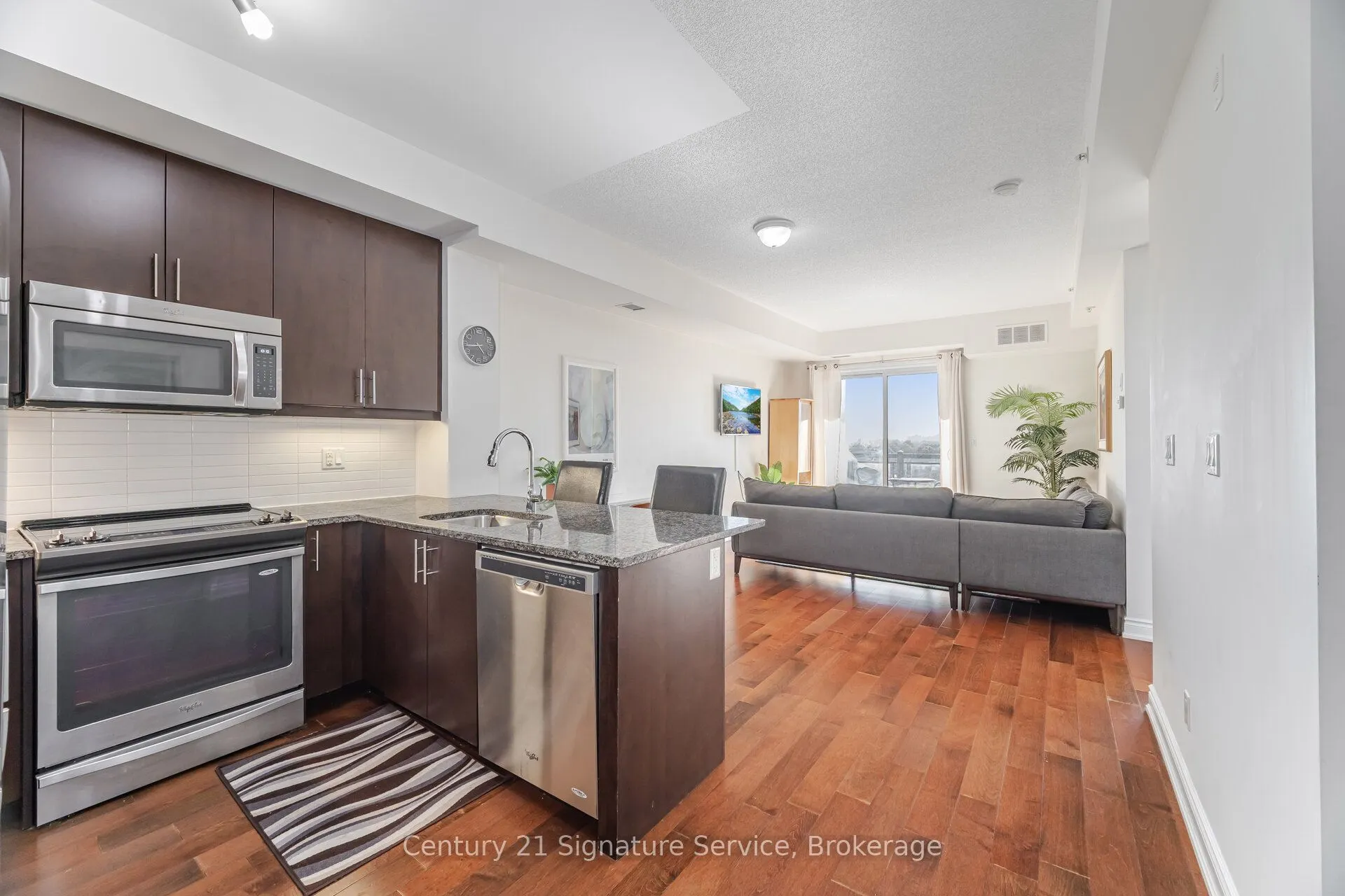 3170 Erin Mills Parkway, #401