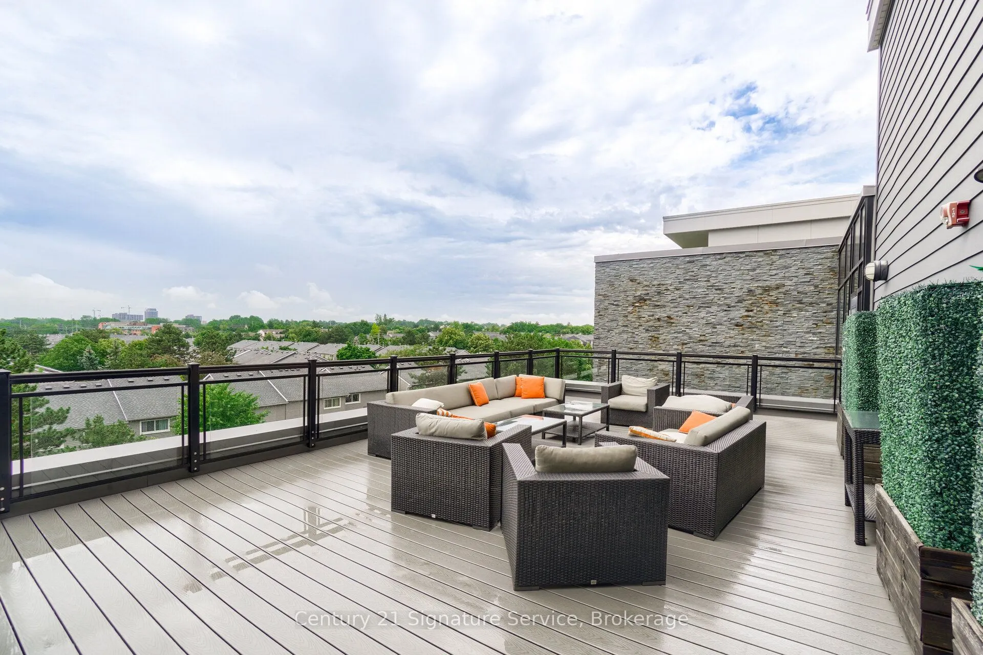 3170 Erin Mills Parkway, #401