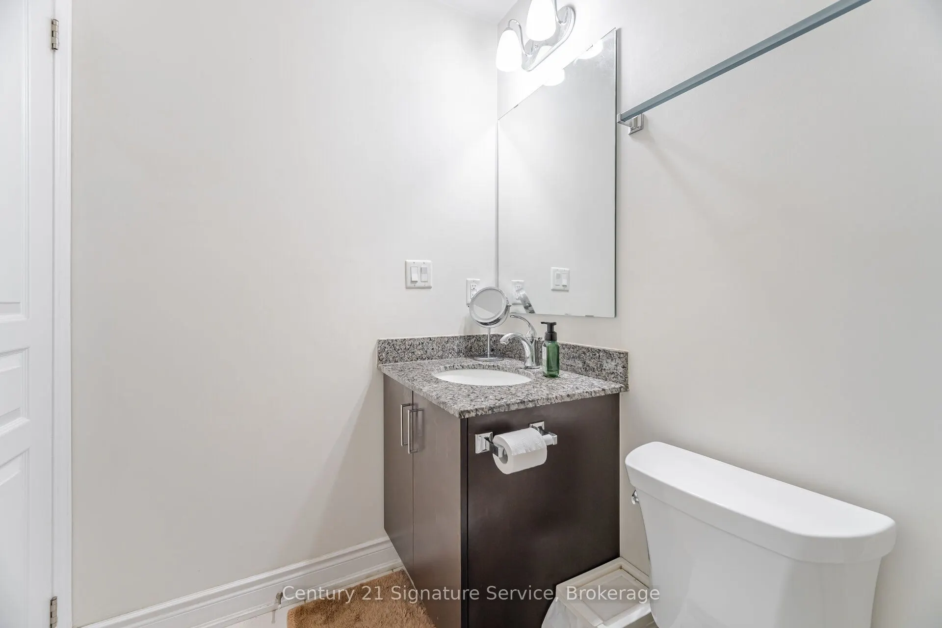 3170 Erin Mills Parkway, #401