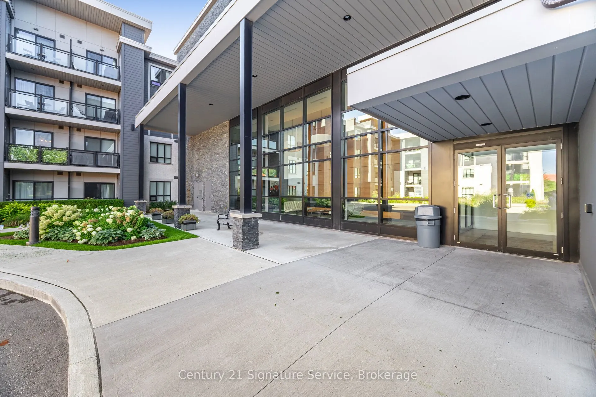 3170 Erin Mills Parkway, #401