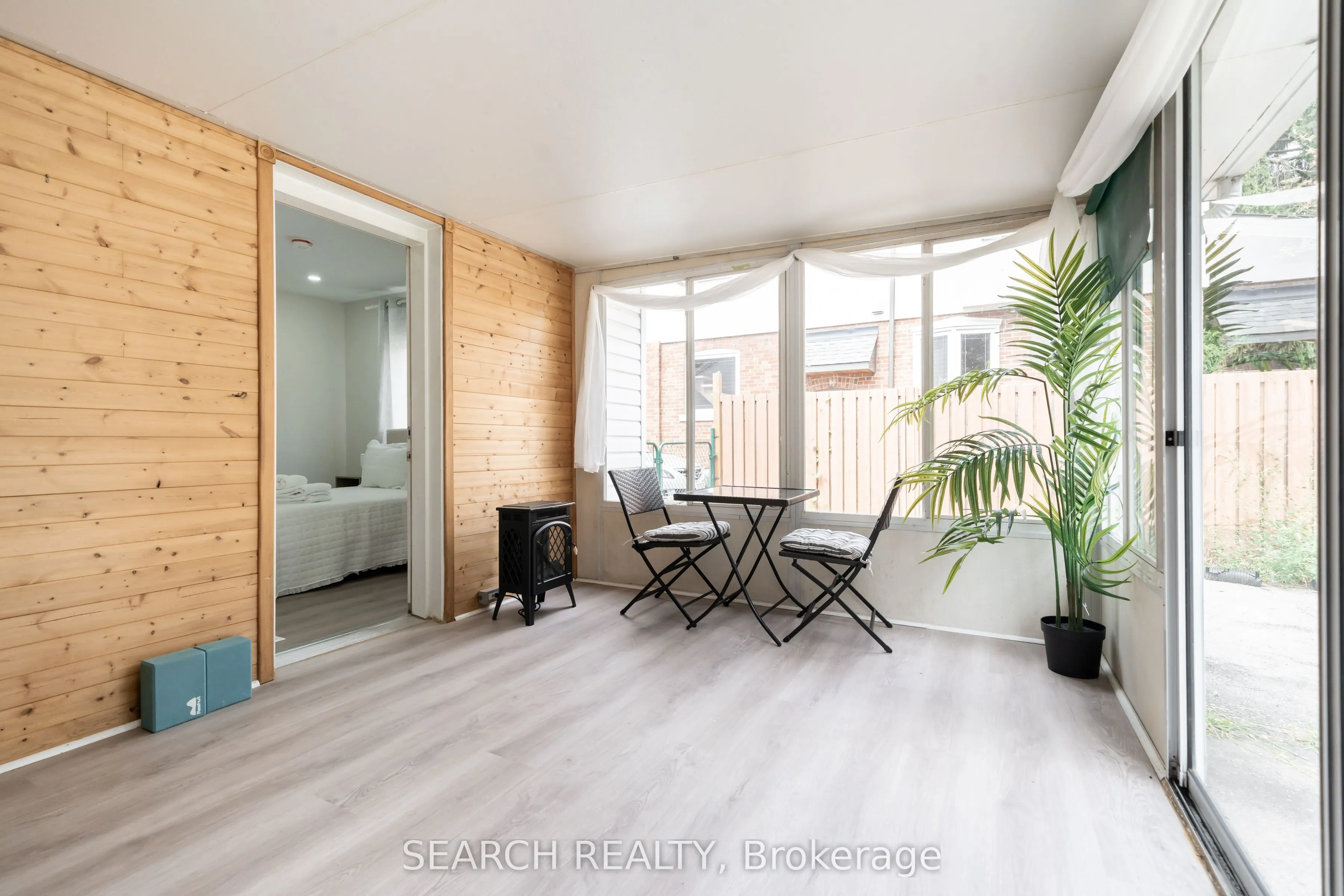 1079 Deta Road