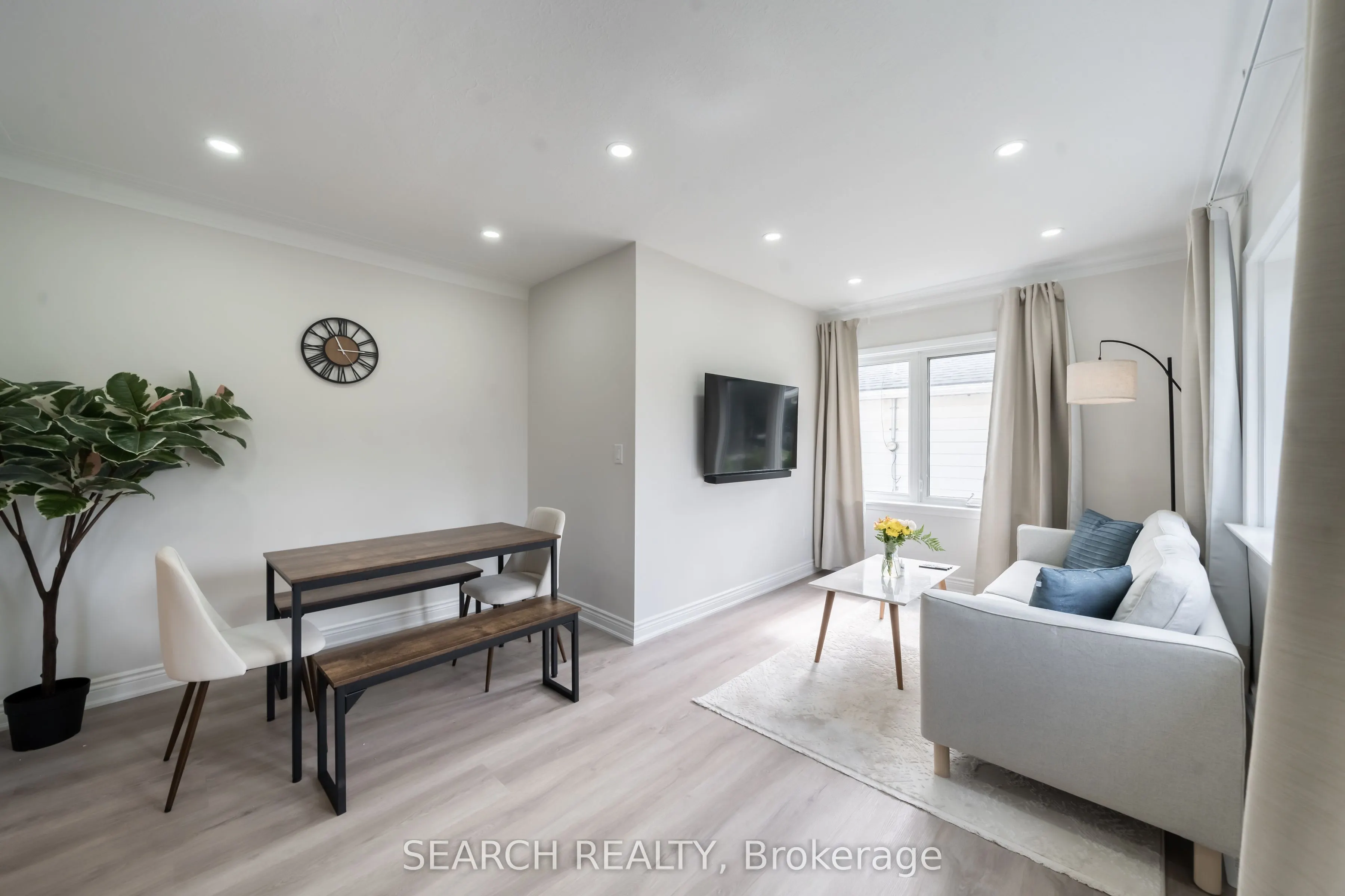 1079 Deta Road