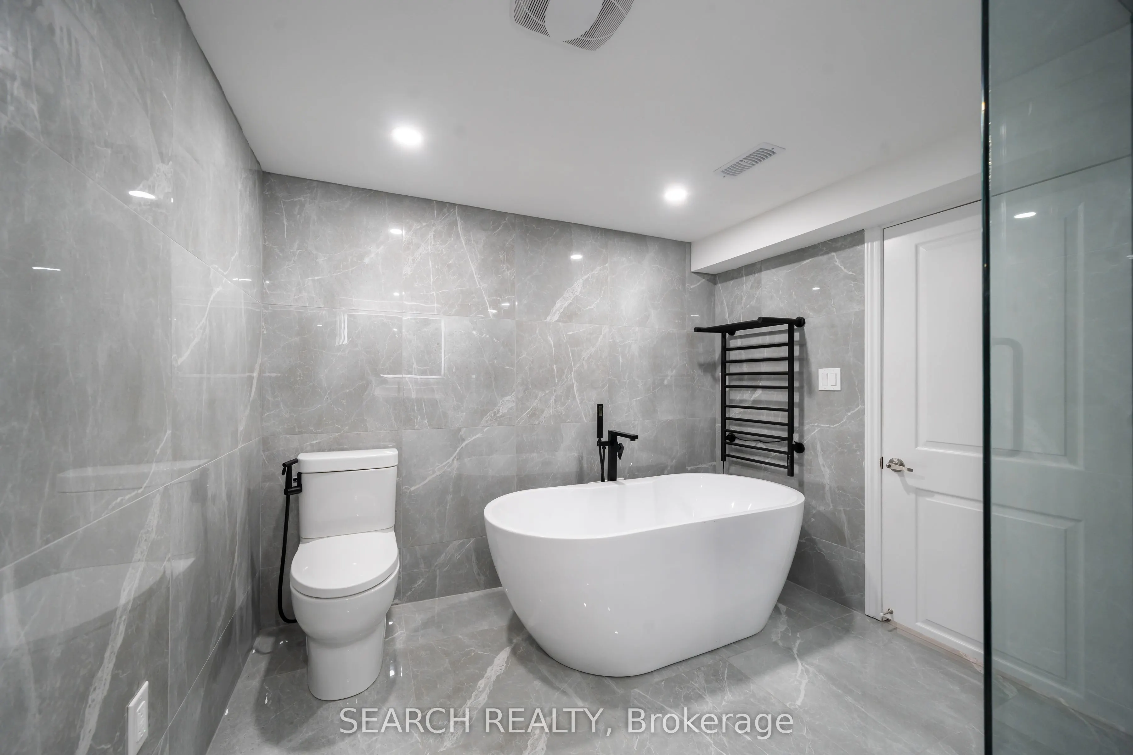 1079 Deta Road