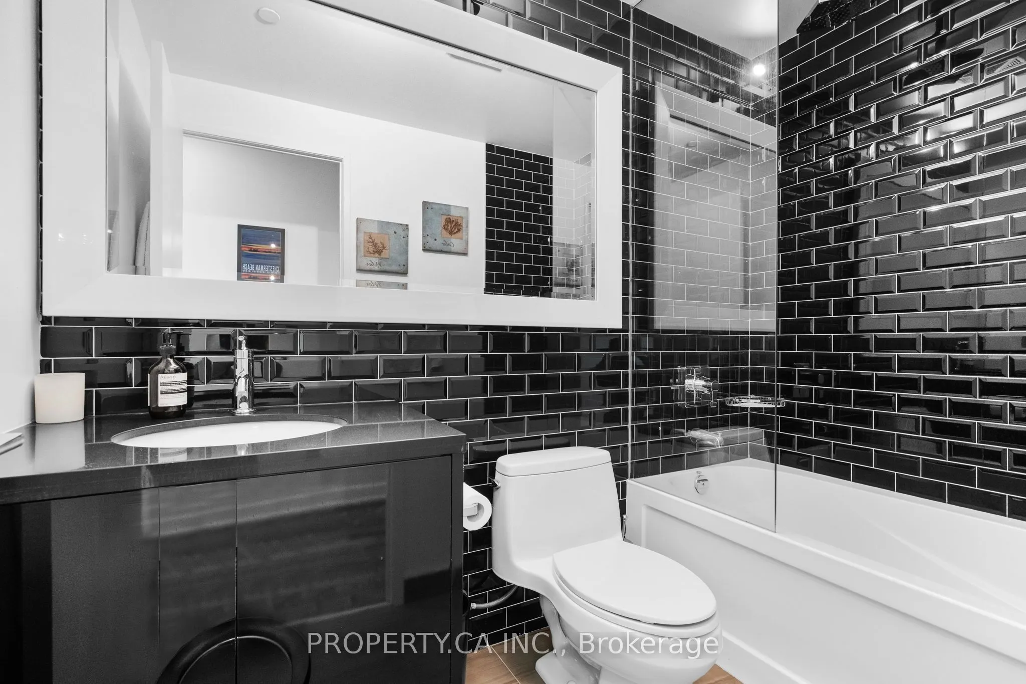 90 Park Lawn Road, #1211