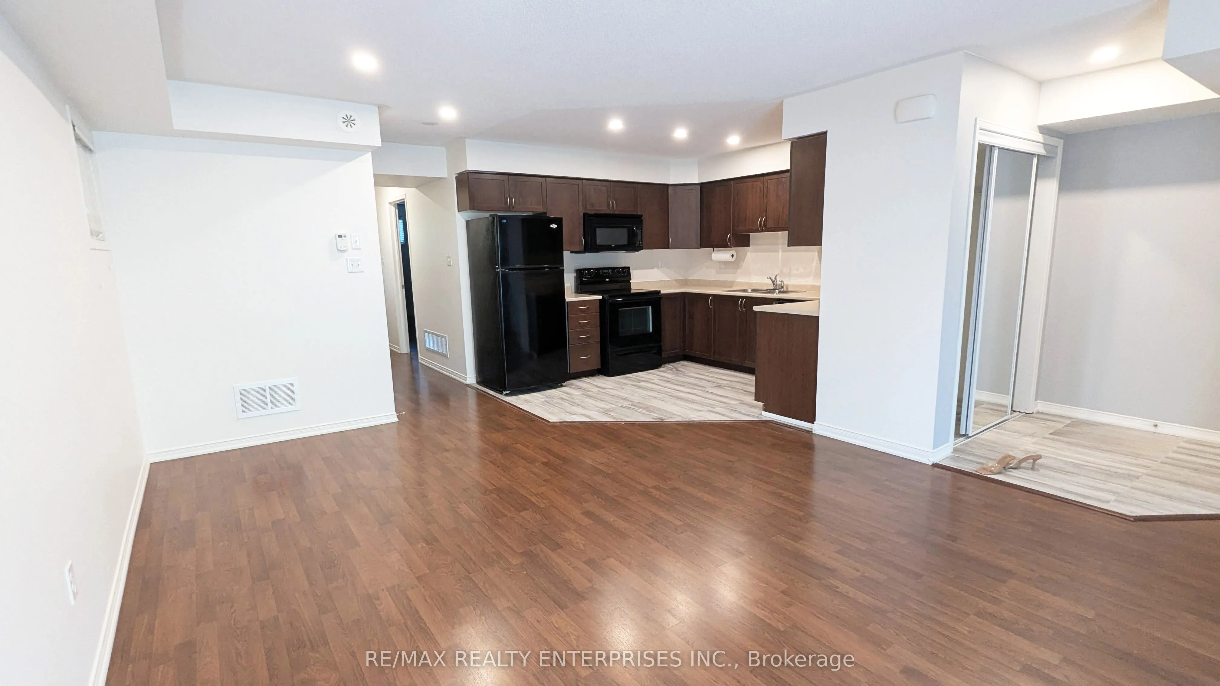 2557 Sixth Line, #13