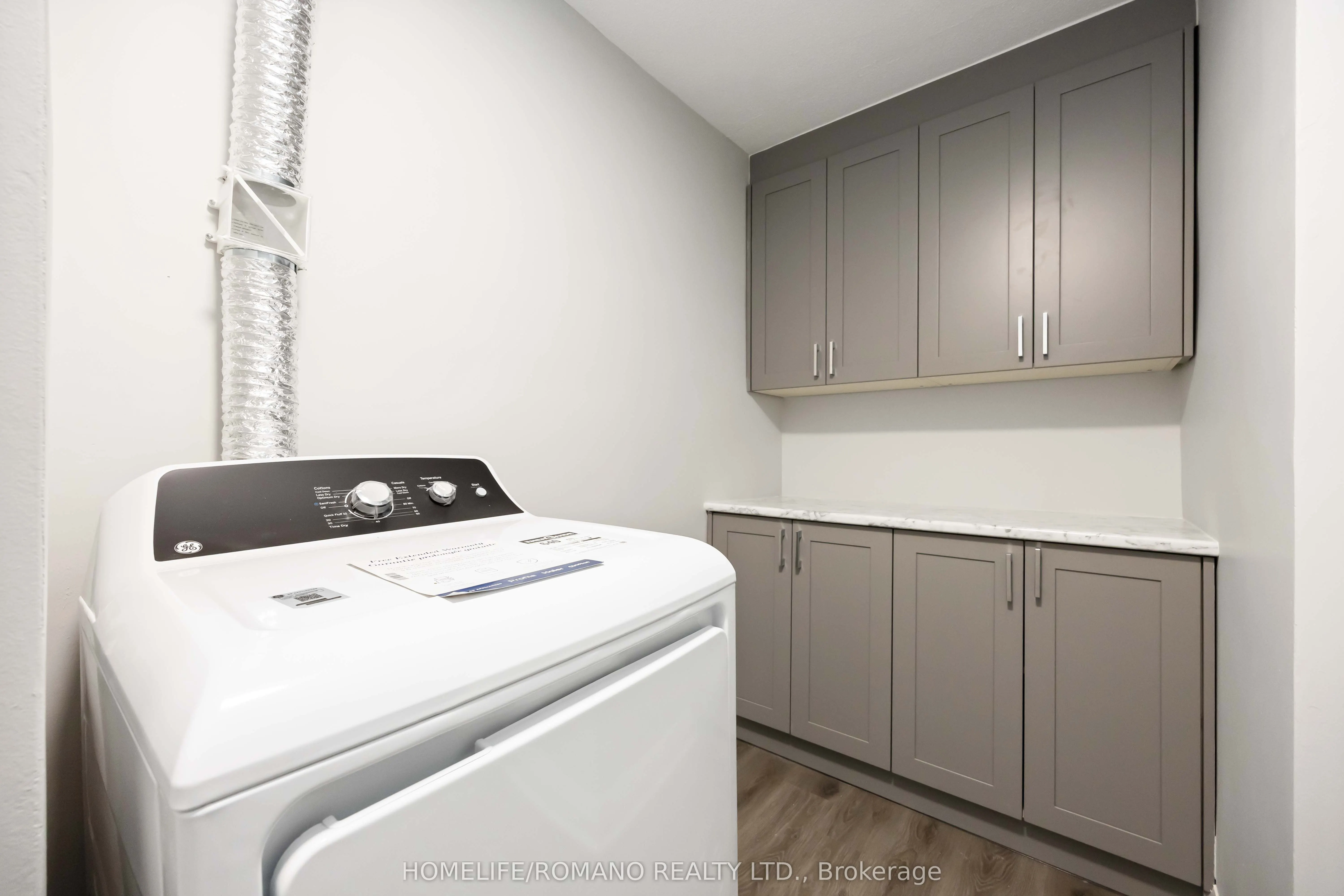 2835 Islington Avenue, #501