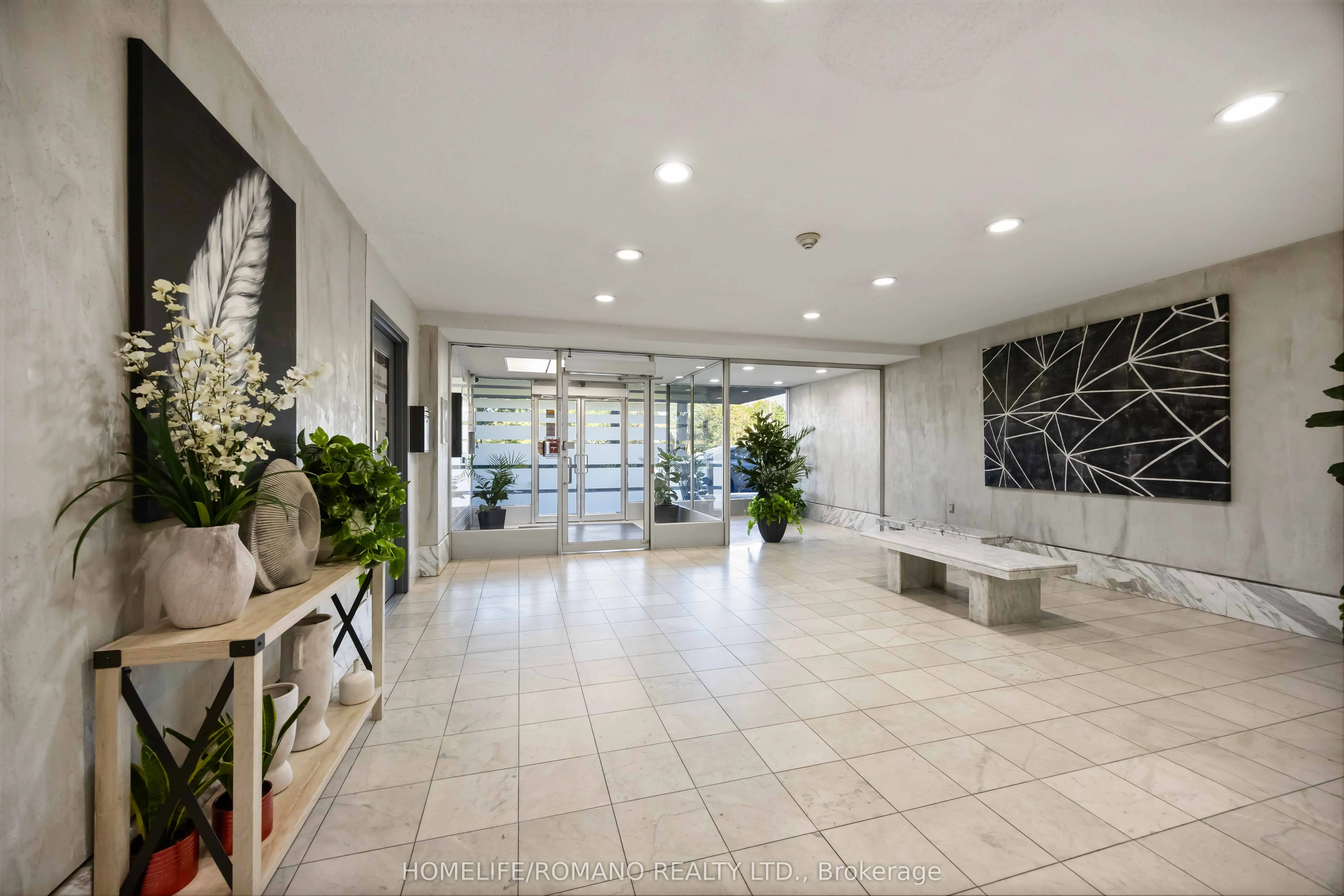 2835 Islington Avenue, #501