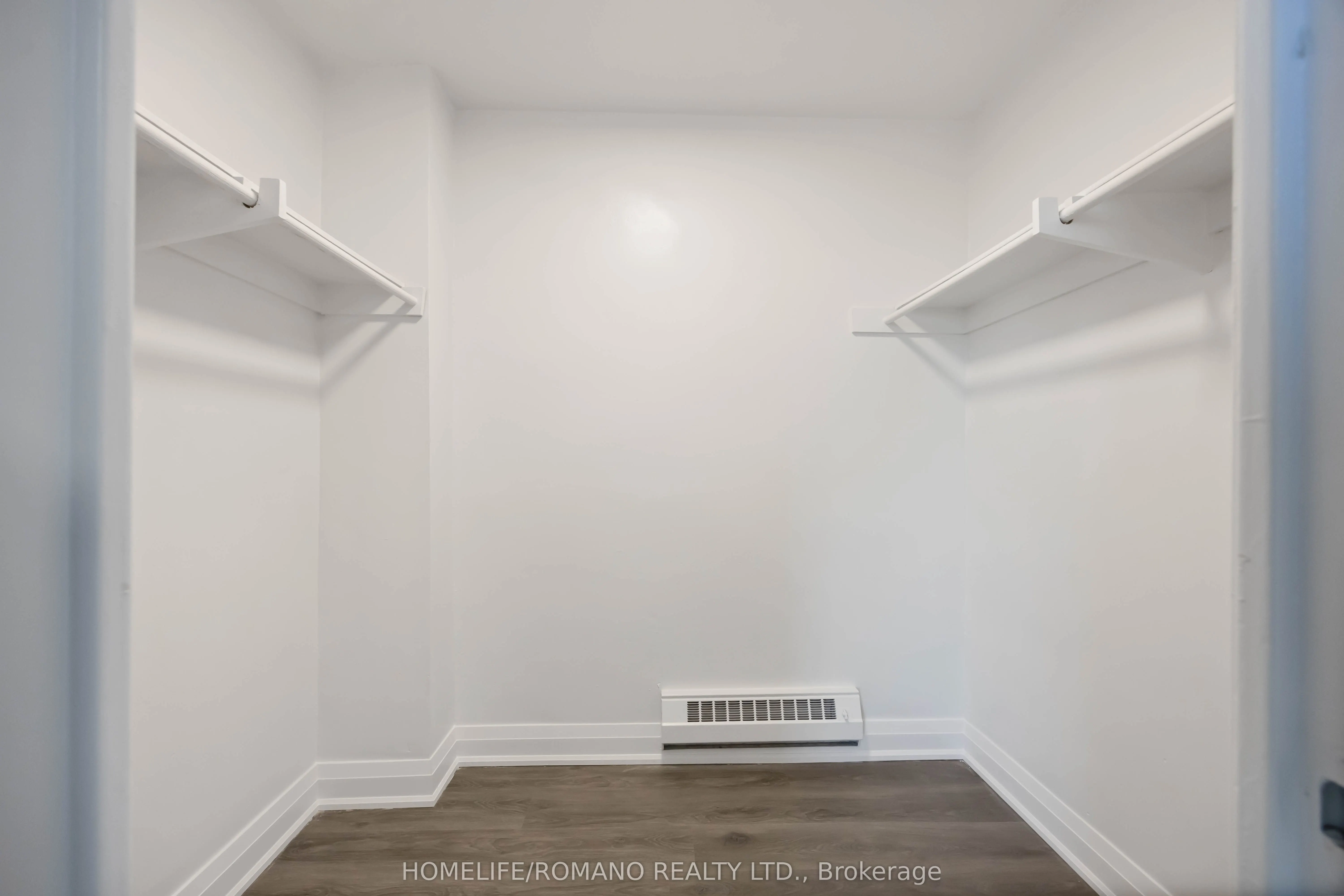 2835 Islington Avenue, #501