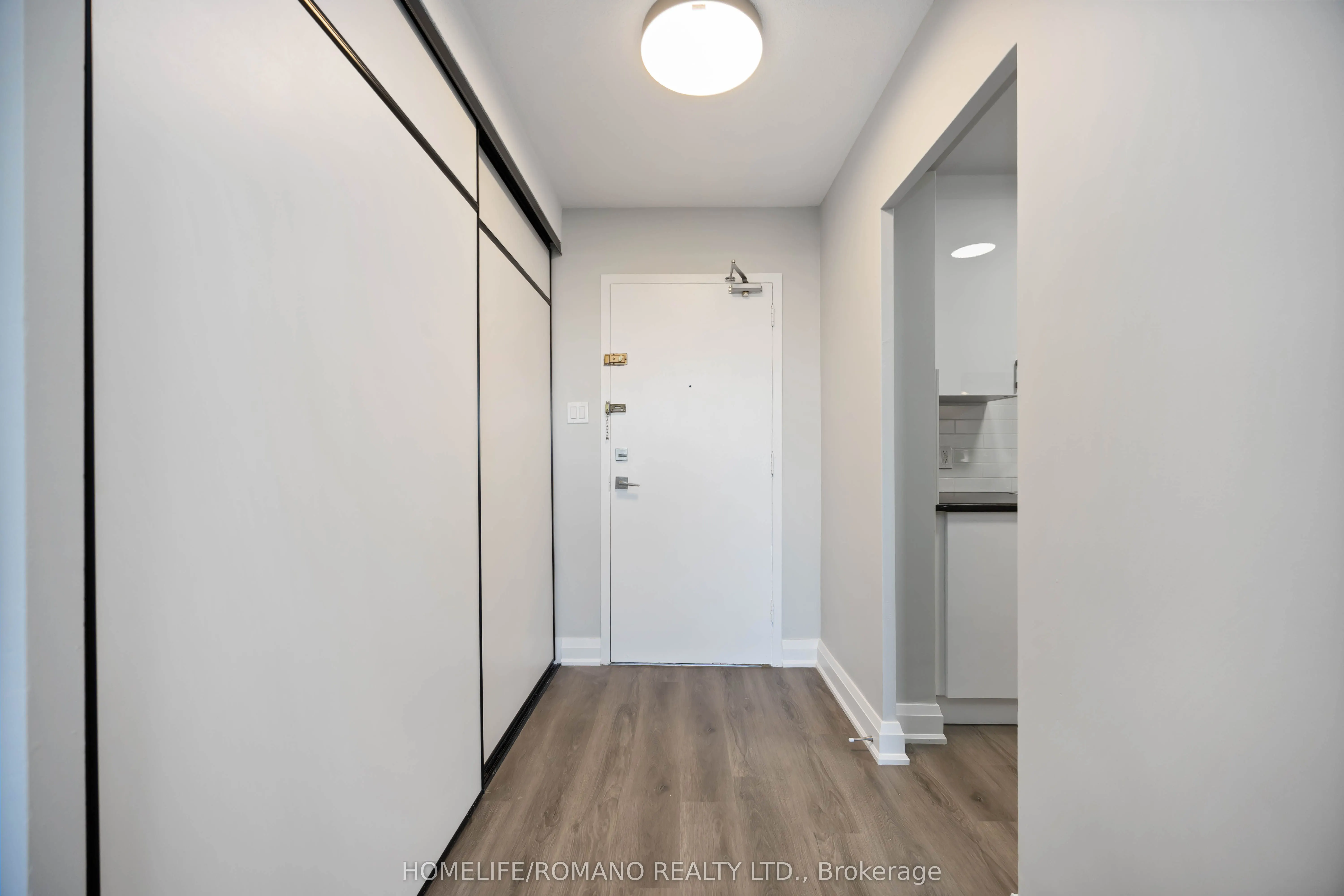 2835 Islington Avenue, #501