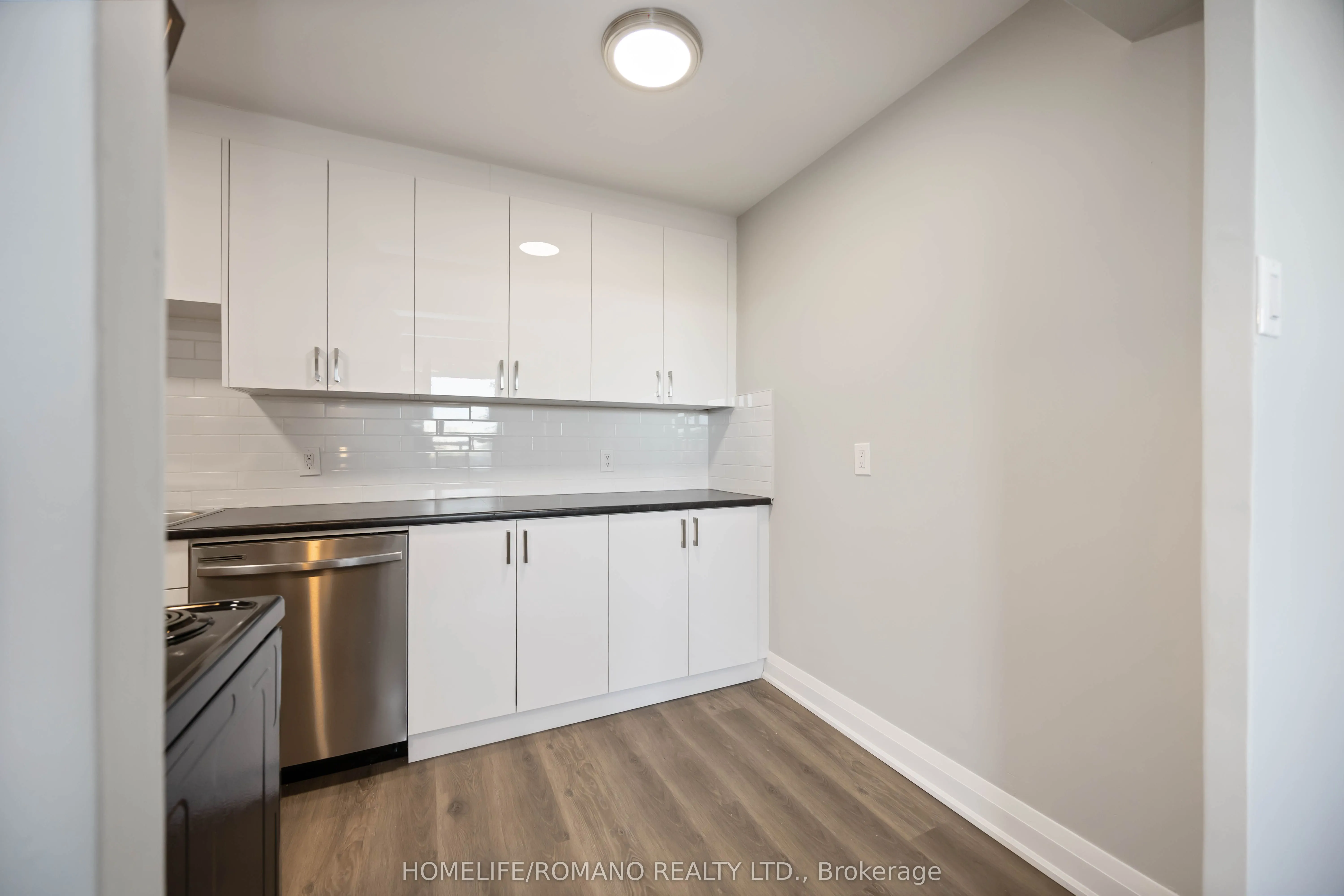 2835 Islington Avenue, #501