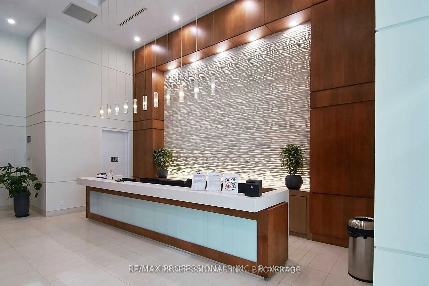 2200 Lake Shore Boulevard, #2107