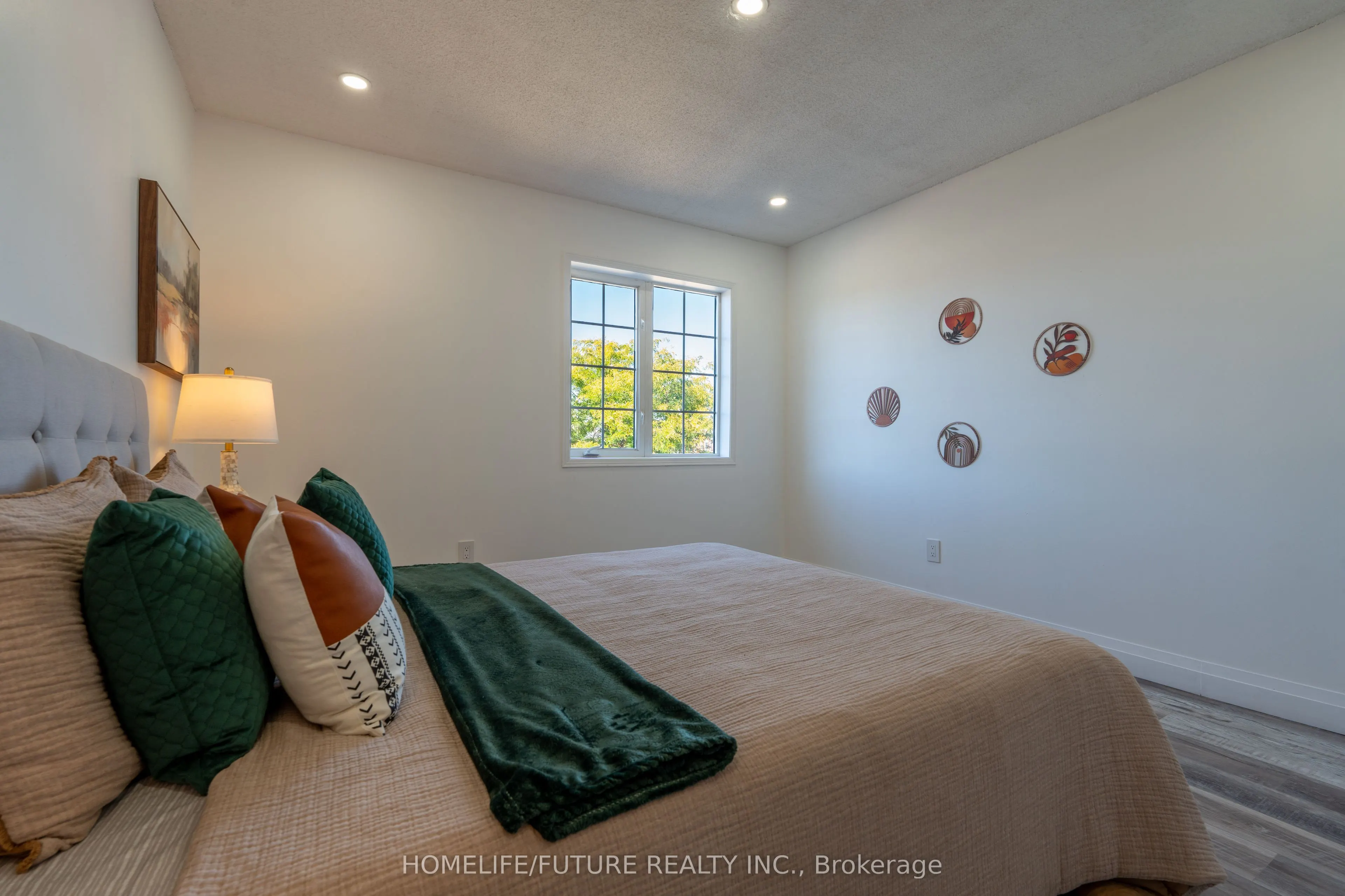 136 Manley Lane