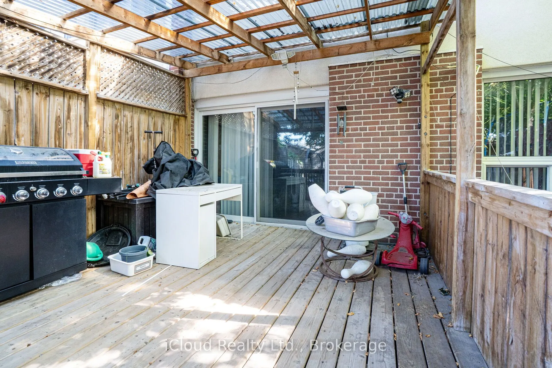 40 Rabbit Lane, #10