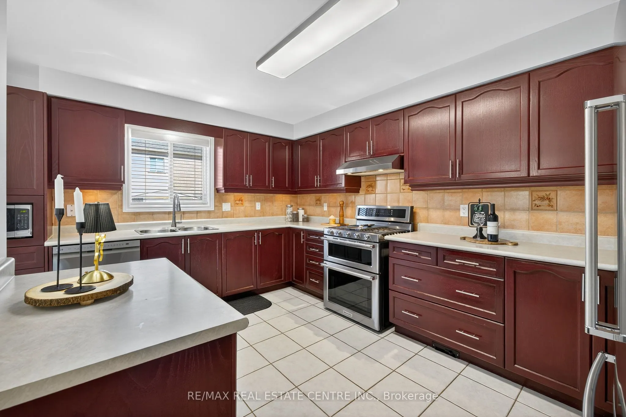 7 Larkmead Place
