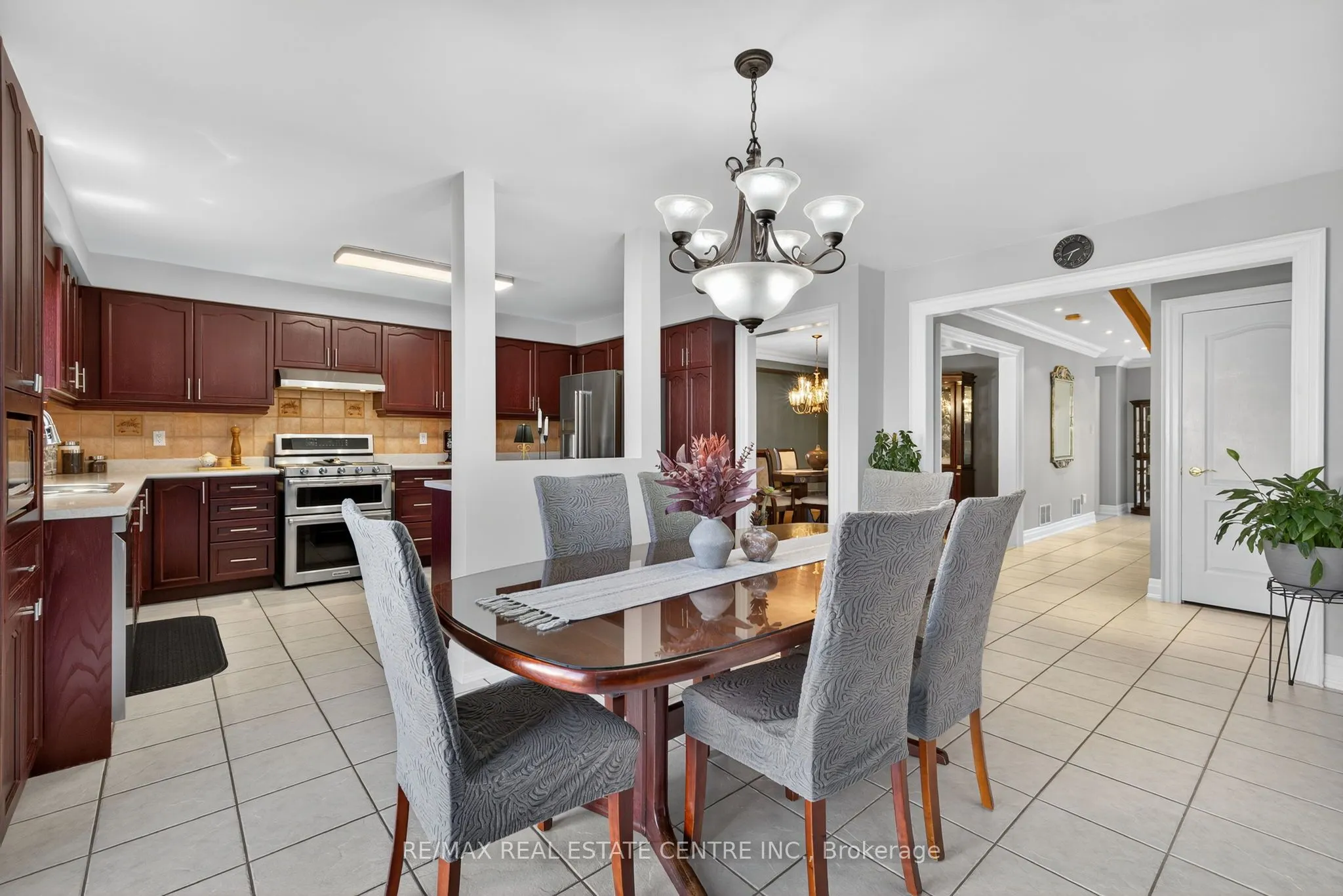 7 Larkmead Place