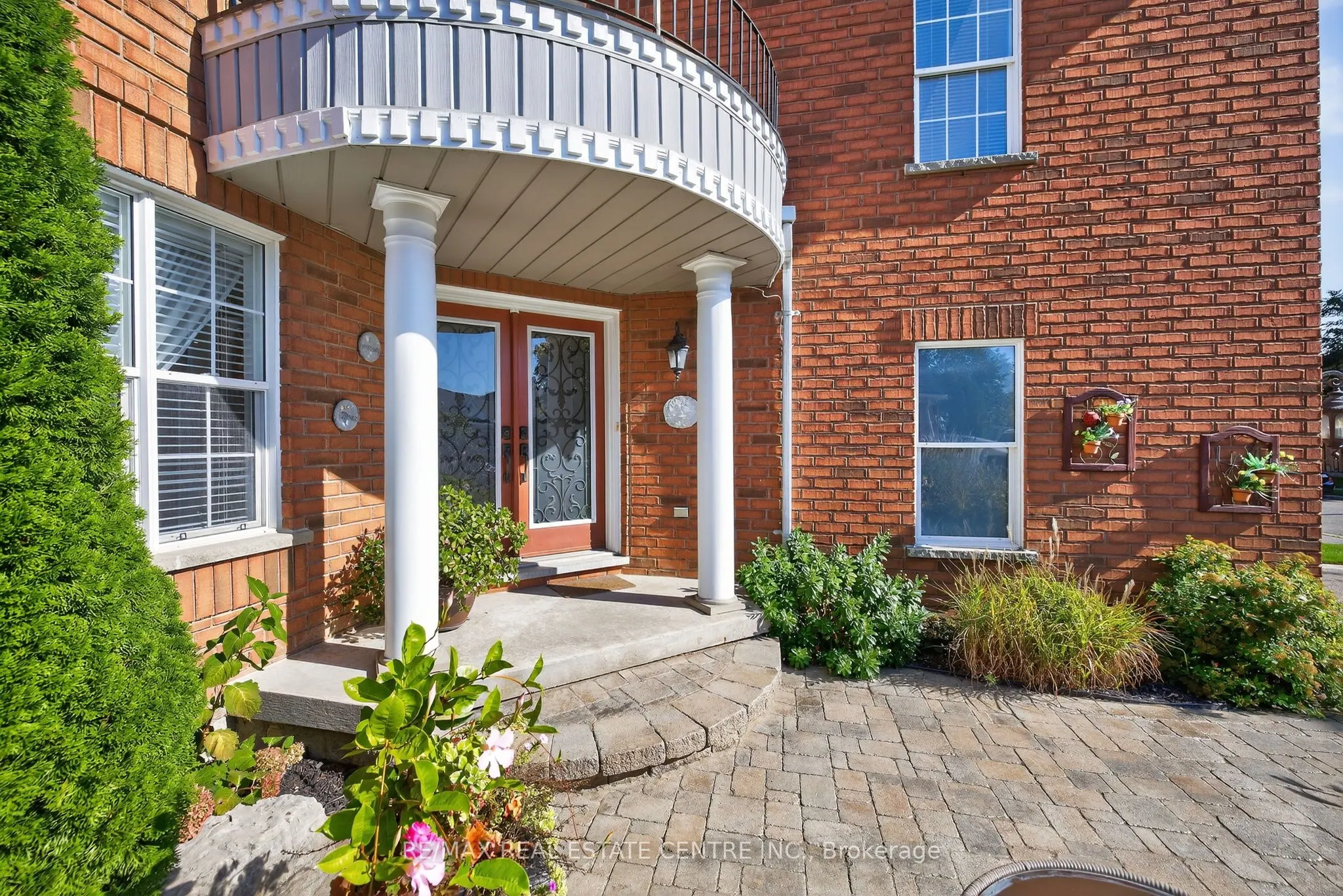 7 Larkmead Place