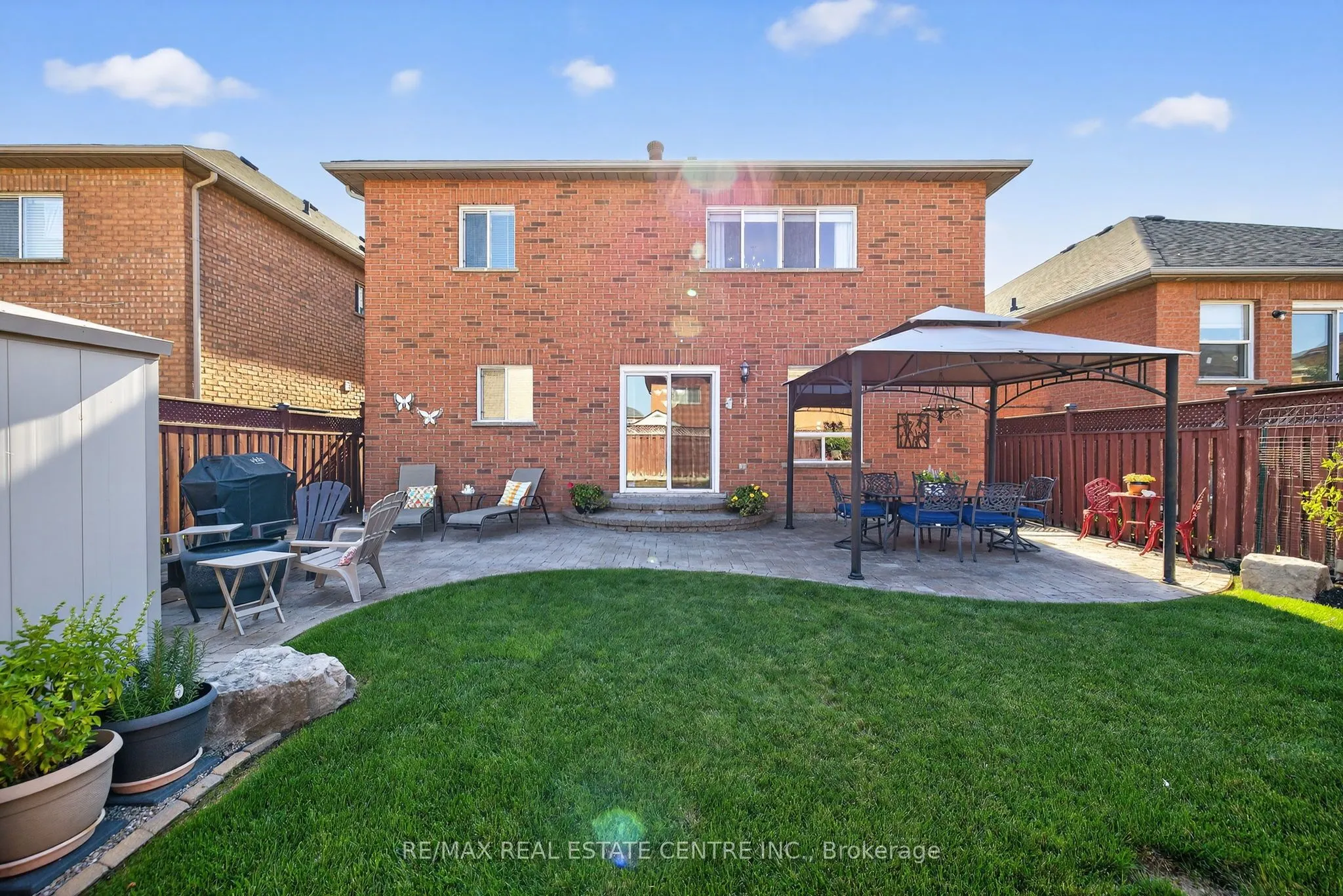 7 Larkmead Place