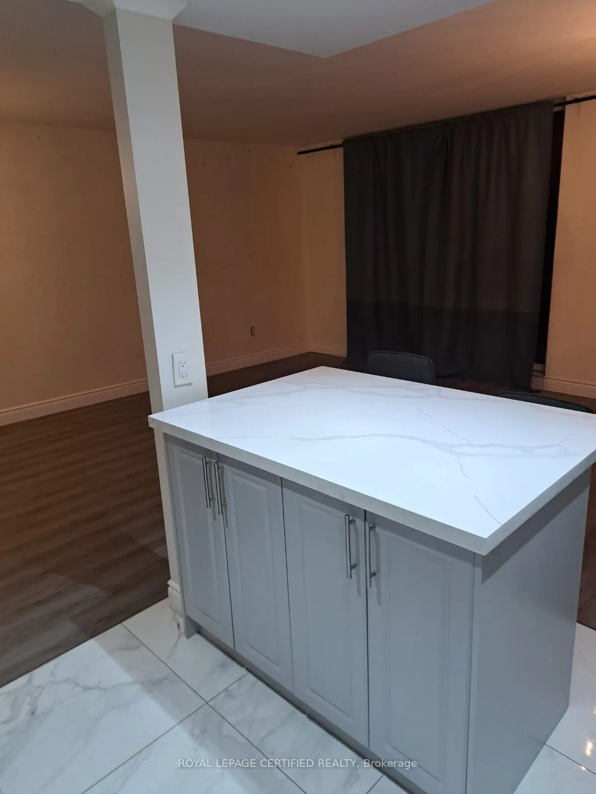 2645 Jane Street, #112