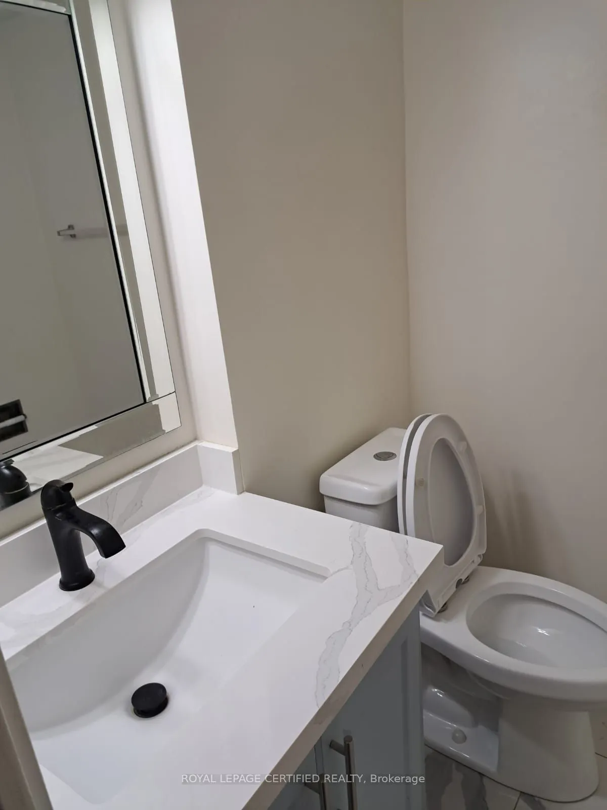 2645 Jane Street, #112