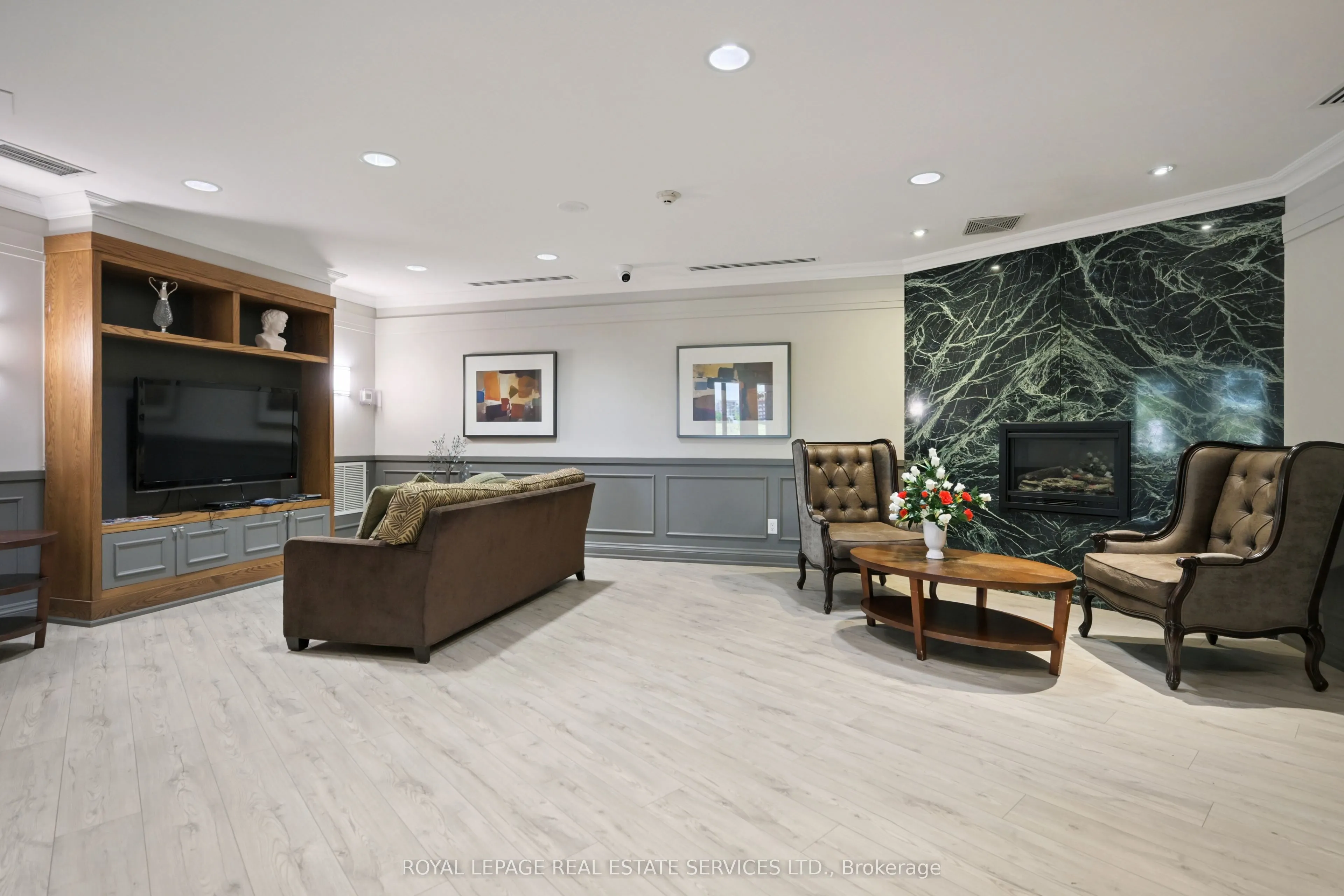 2391 Central Park Drive, #309