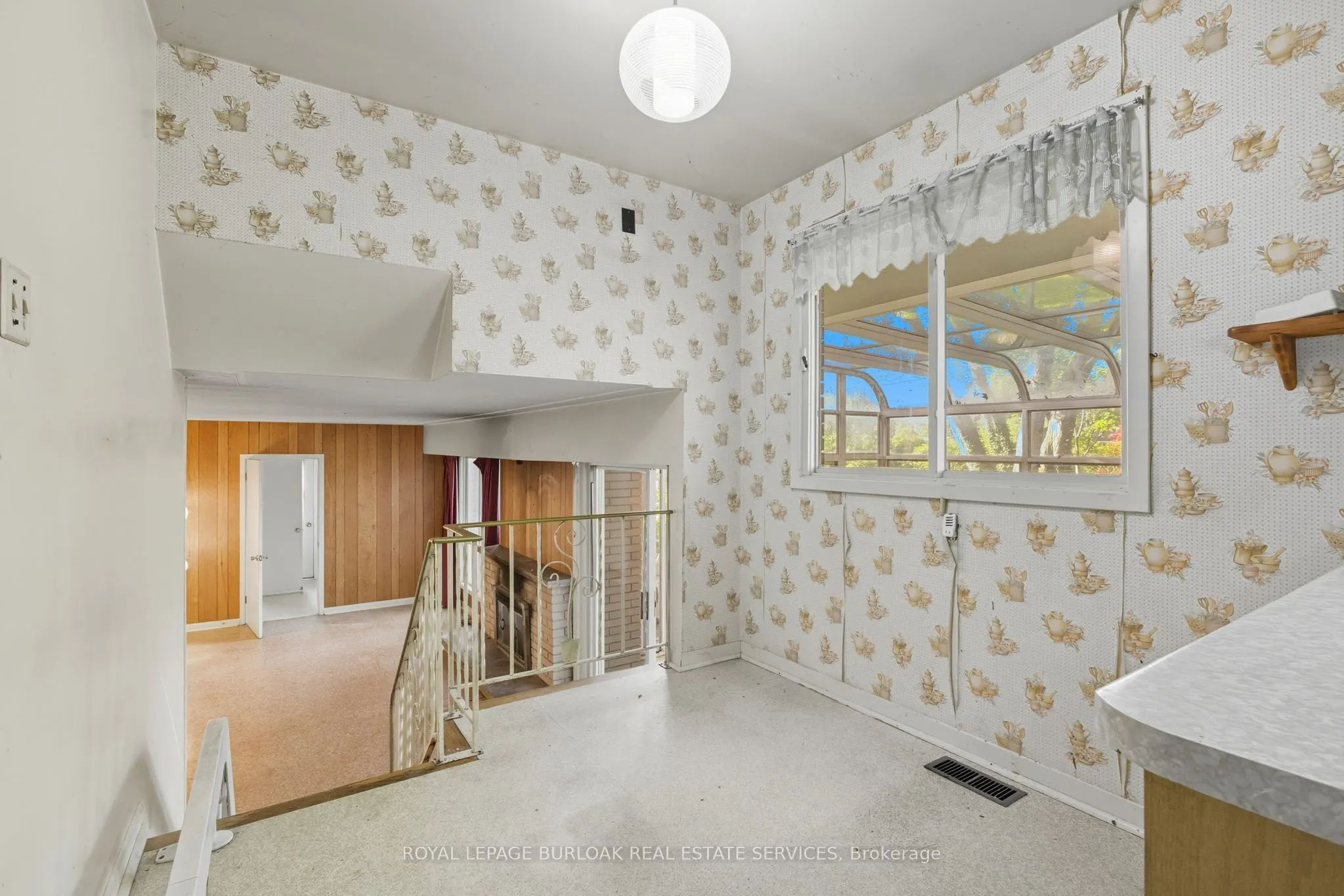 264 Camelot Drive