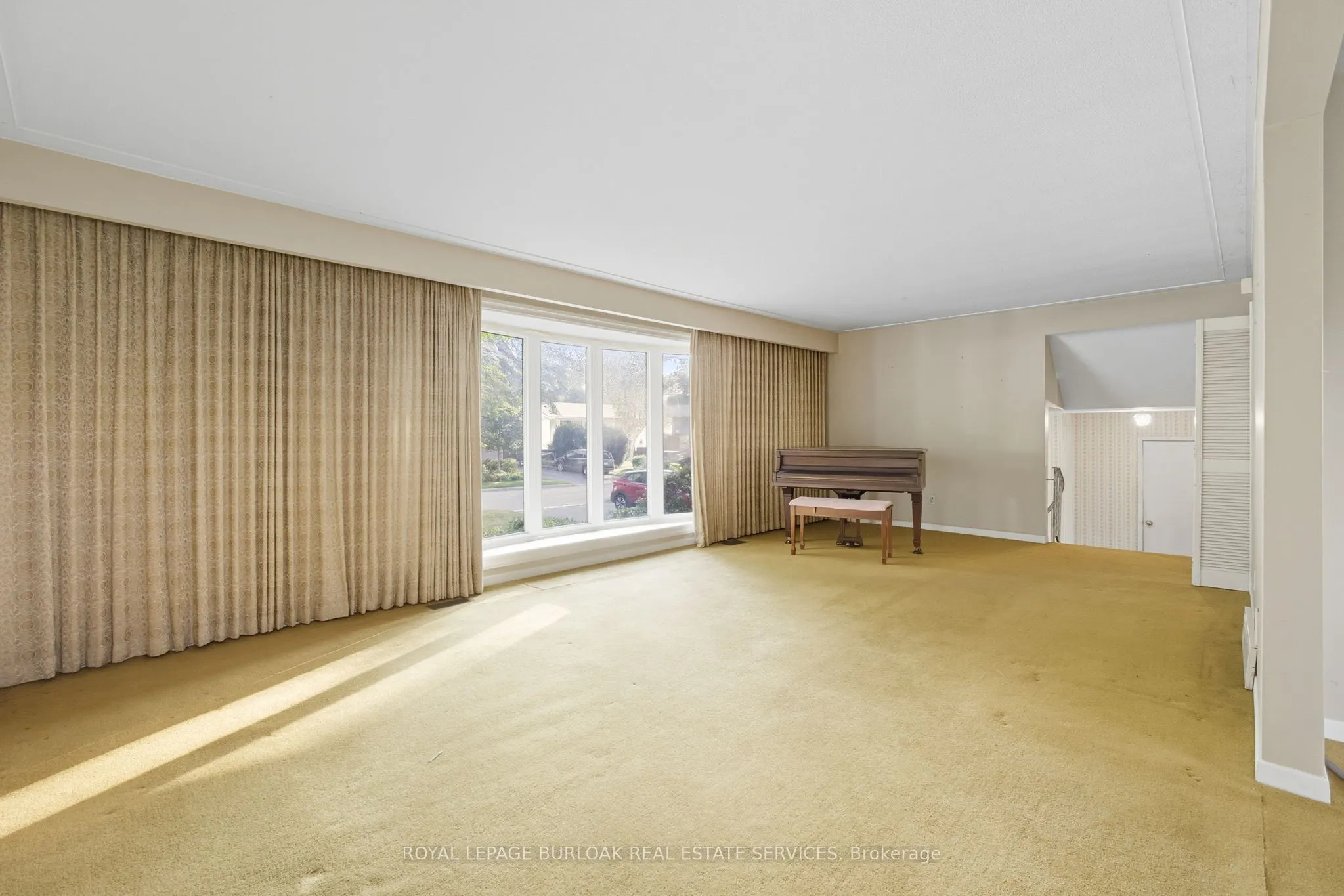 264 Camelot Drive