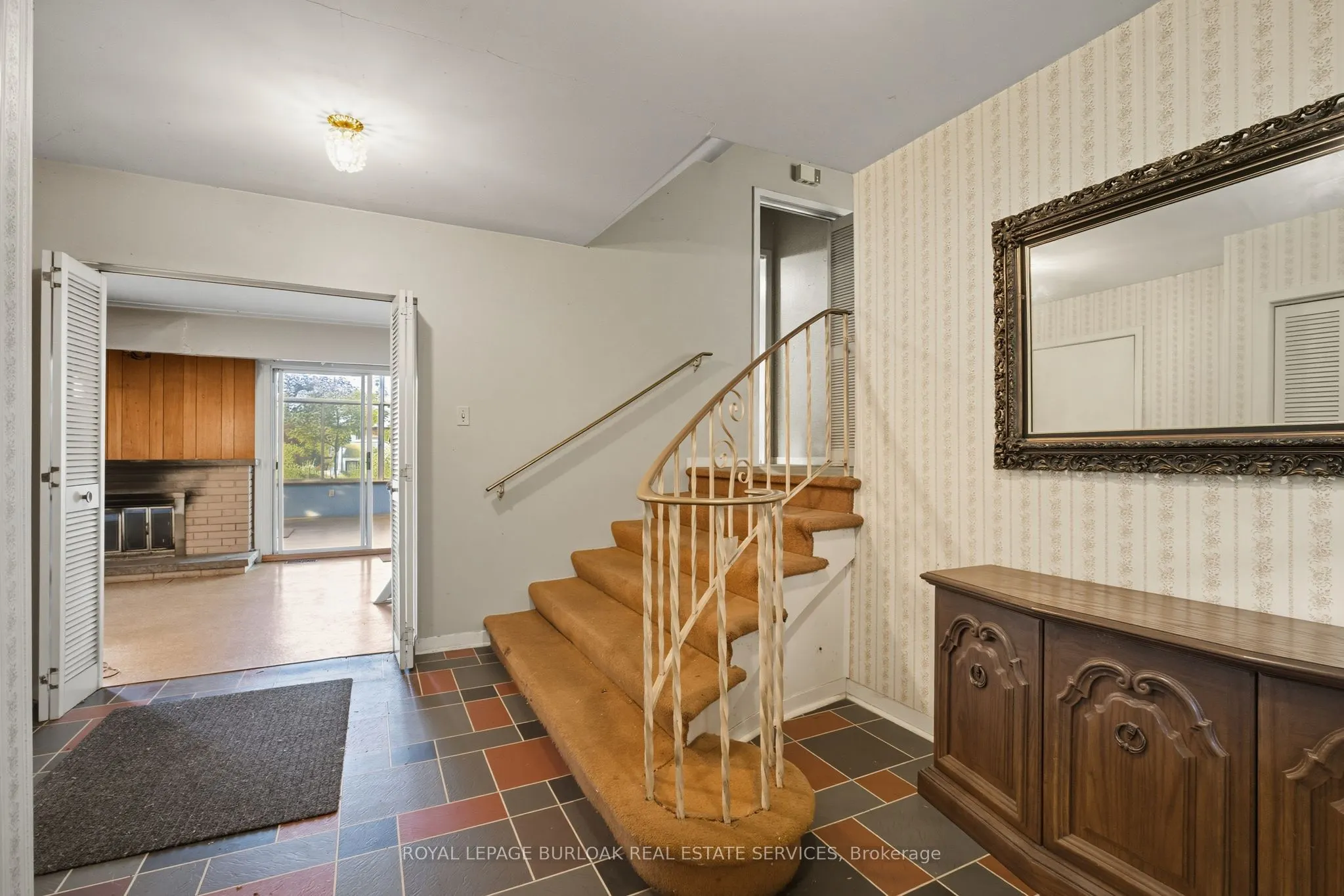 264 Camelot Drive