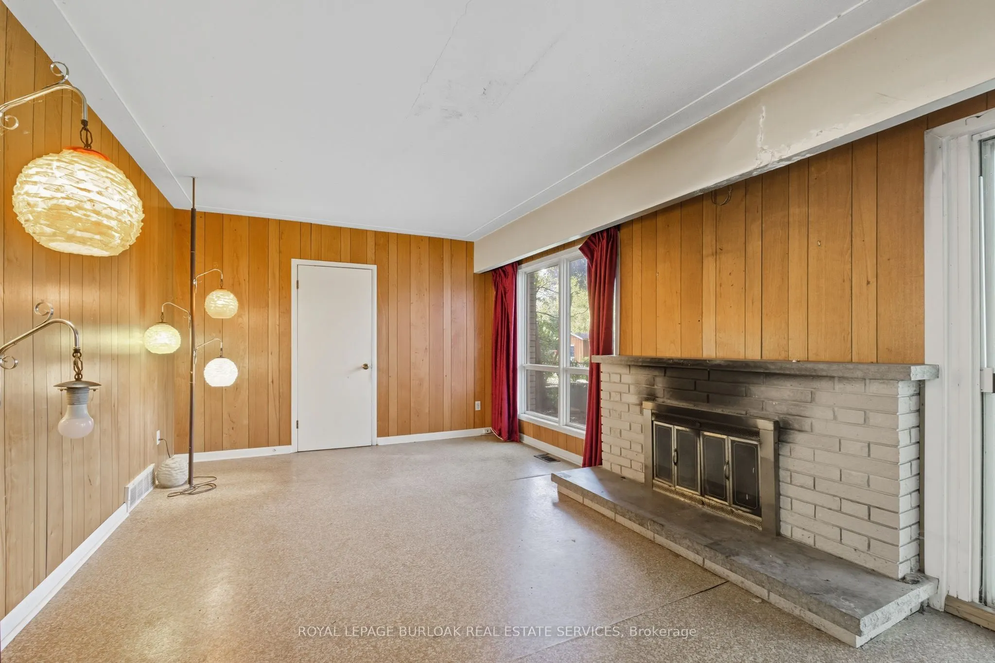 264 Camelot Drive