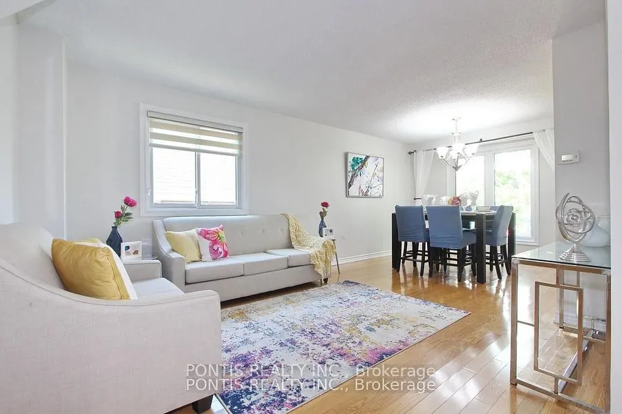 72 SHELDRAKE Court