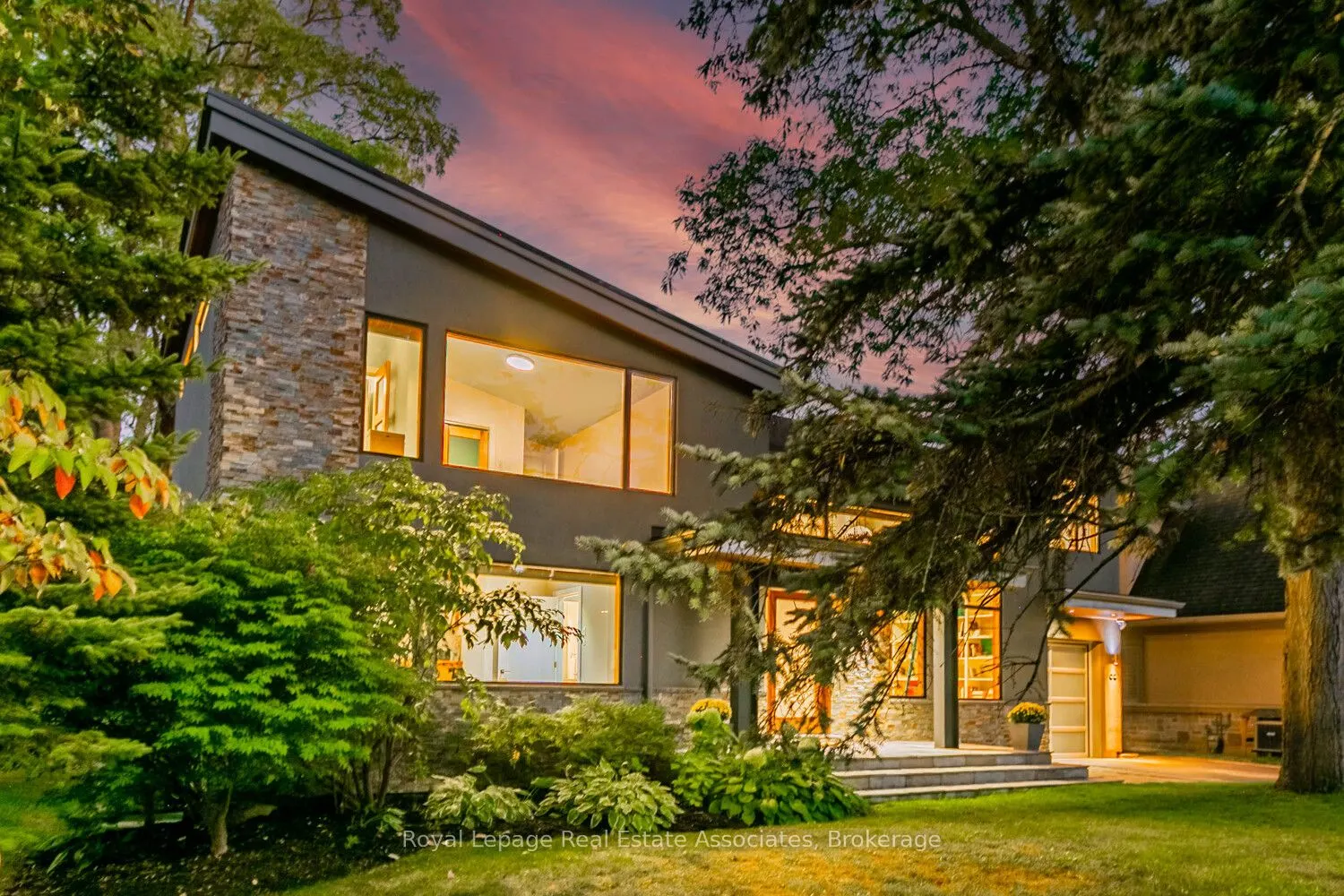 66 Inglewood Drive