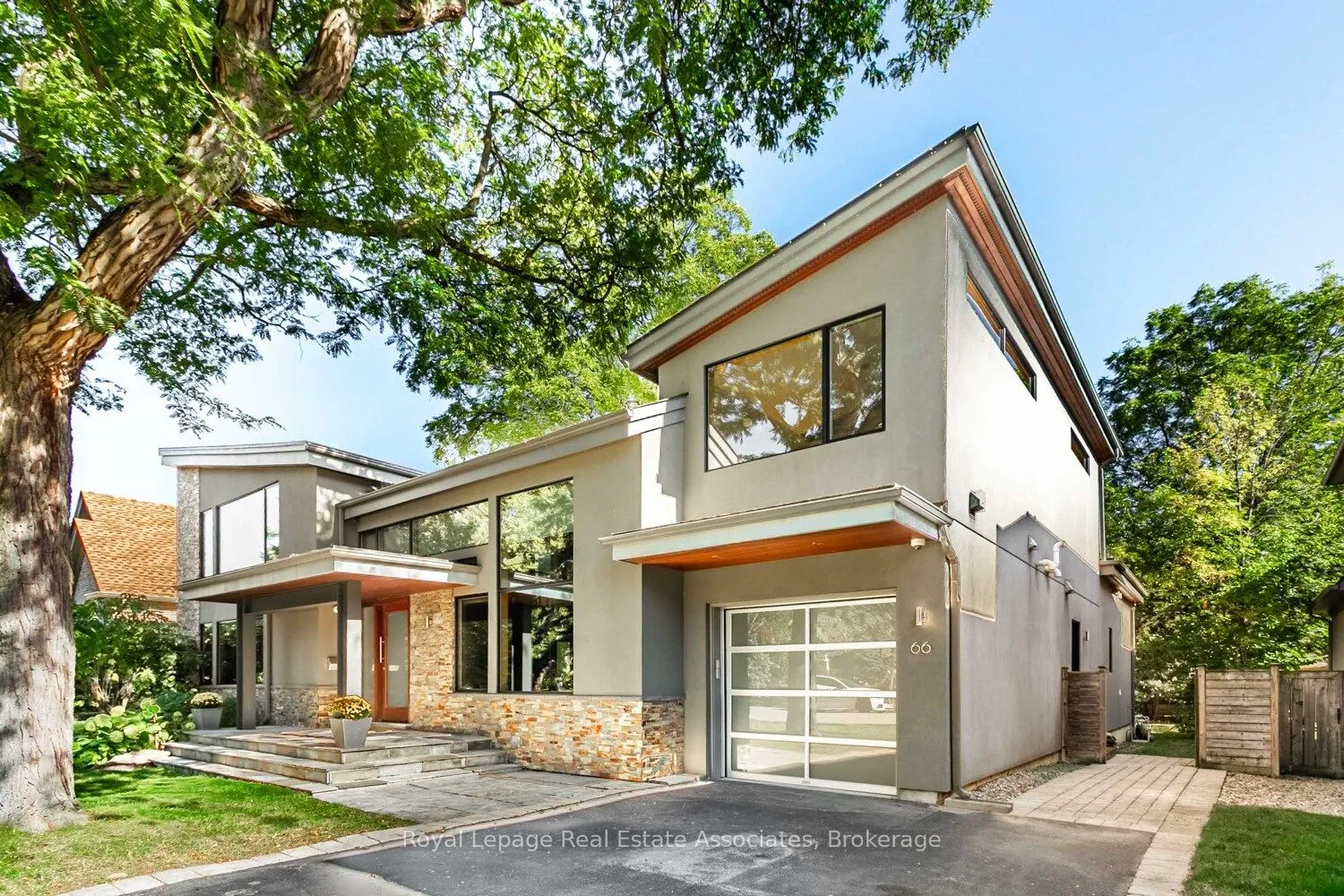 66 Inglewood Drive