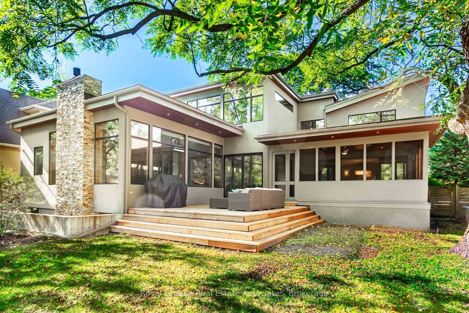 66 Inglewood Drive