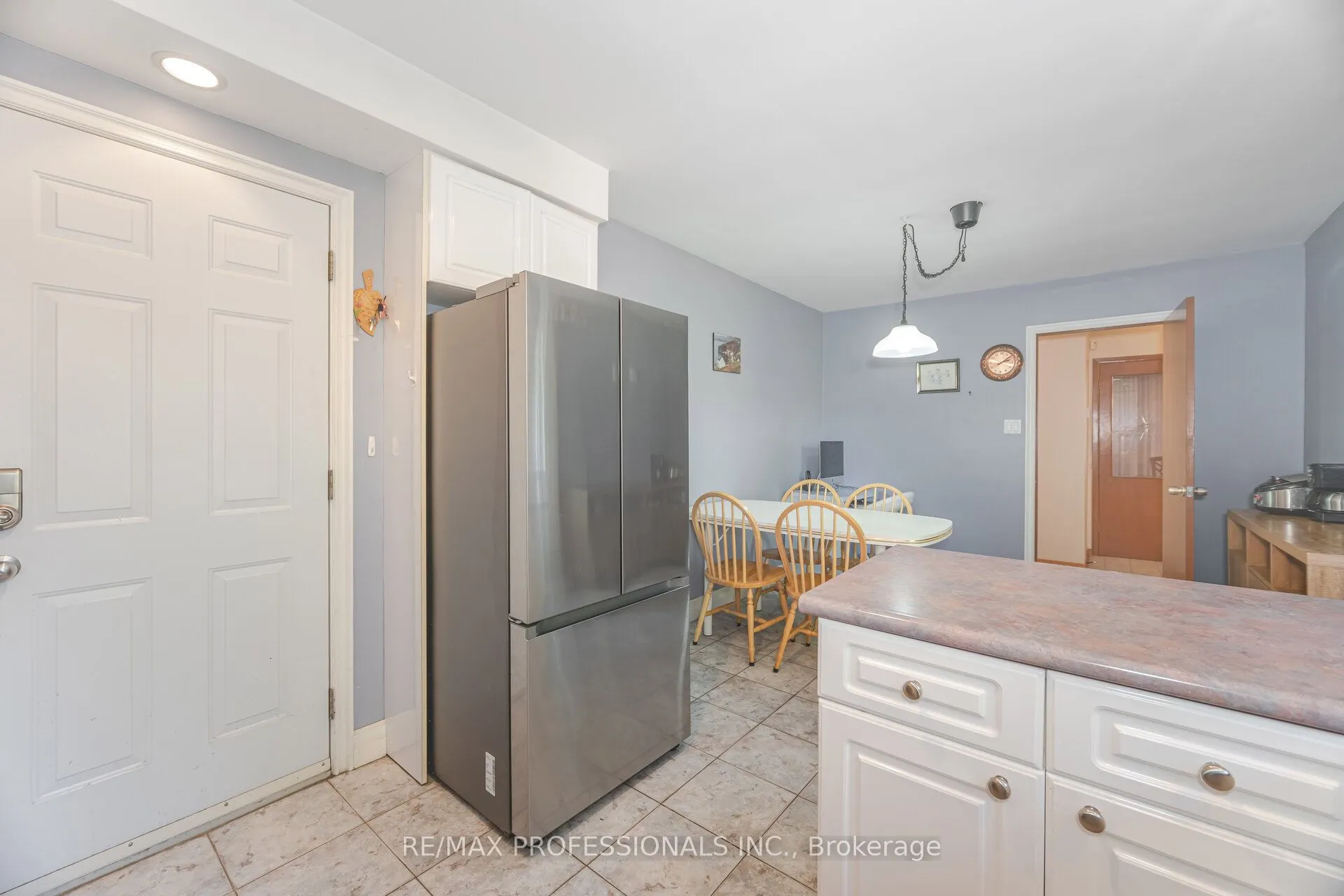 39 Elmcrest Road
