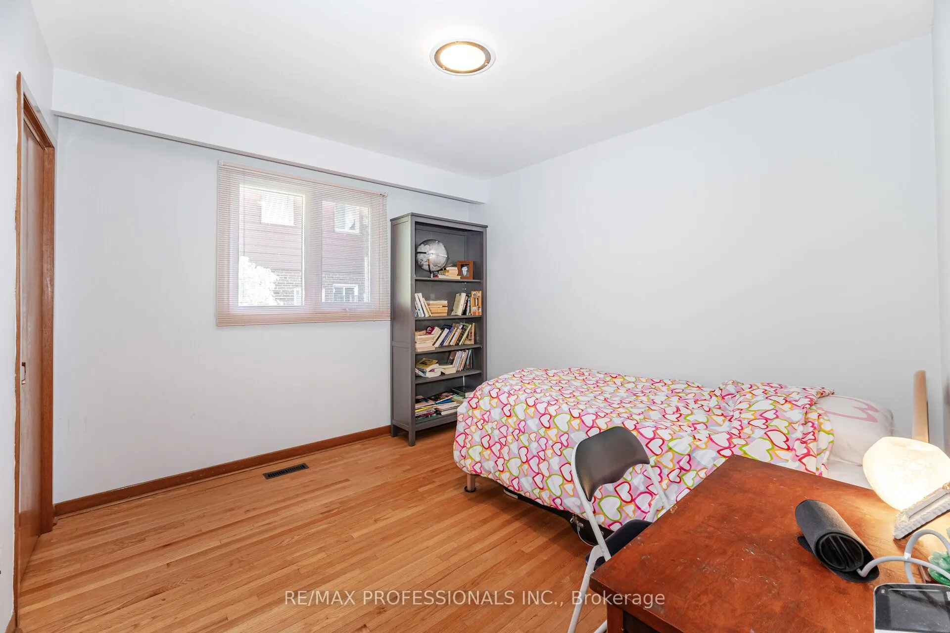 39 Elmcrest Road