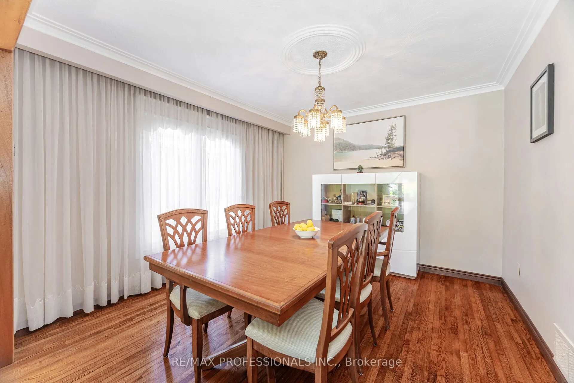 39 Elmcrest Road