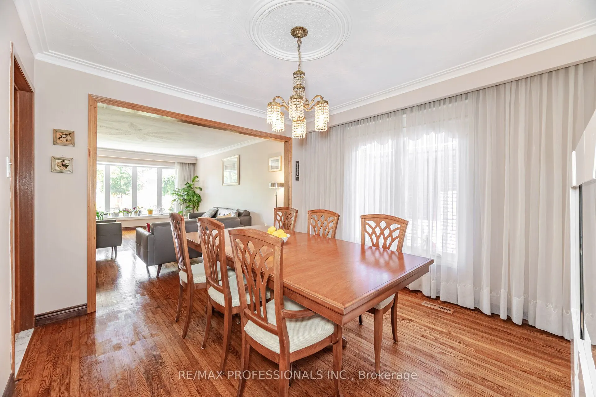 39 Elmcrest Road